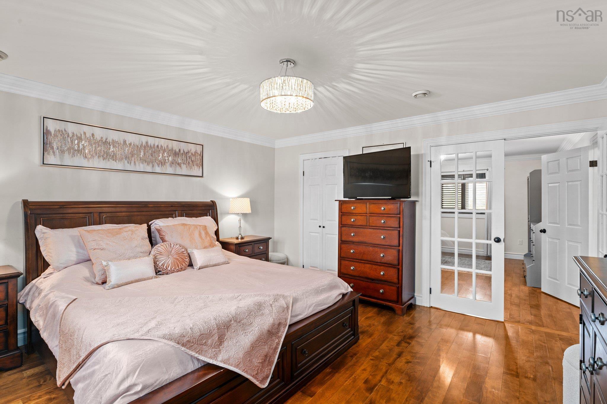 $879,900.00: 87 Castlewood Drive, Dartmouth