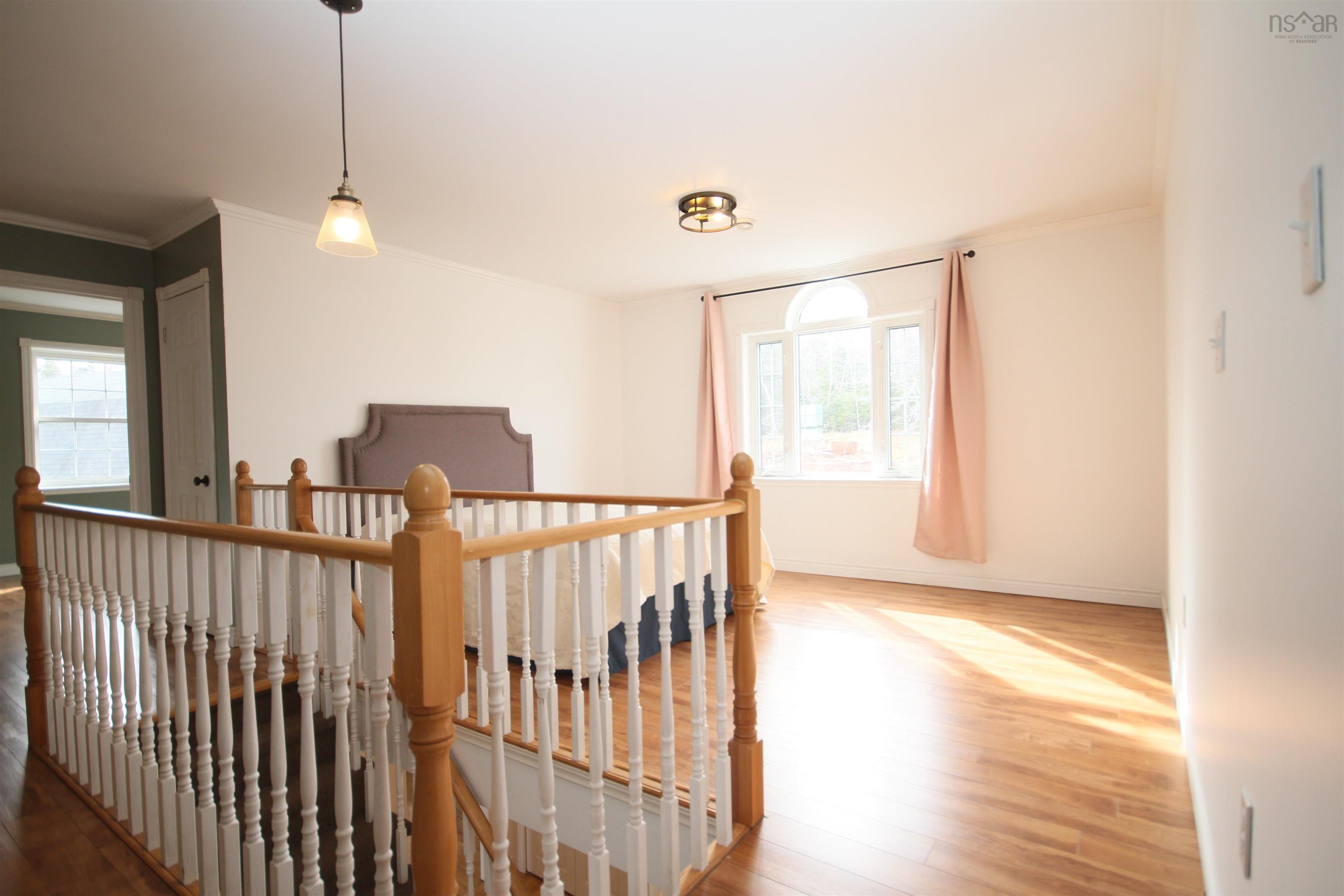 $549,000.00: 32 Bay Street, French Cove