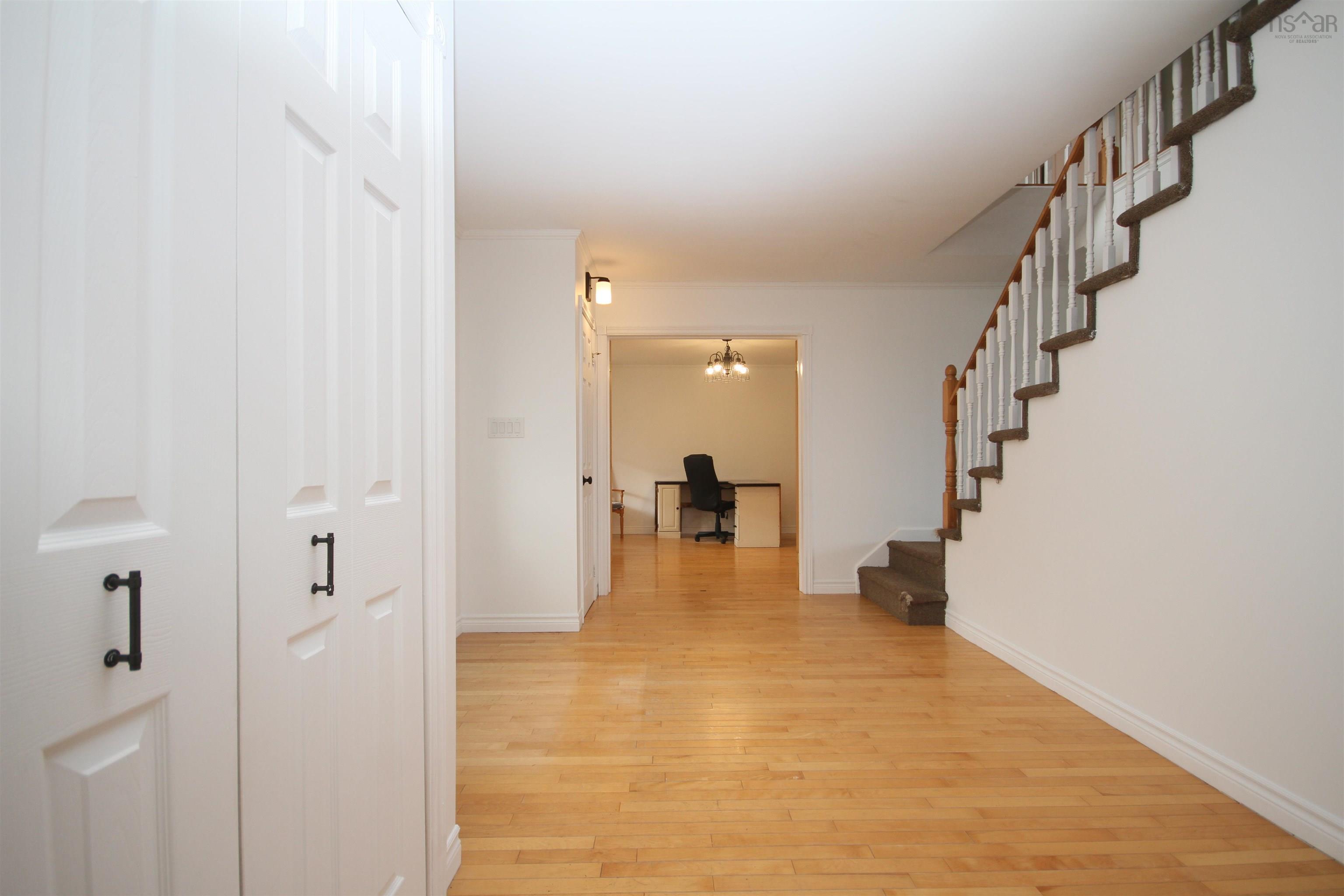 $549,000.00: 32 Bay Street, French Cove