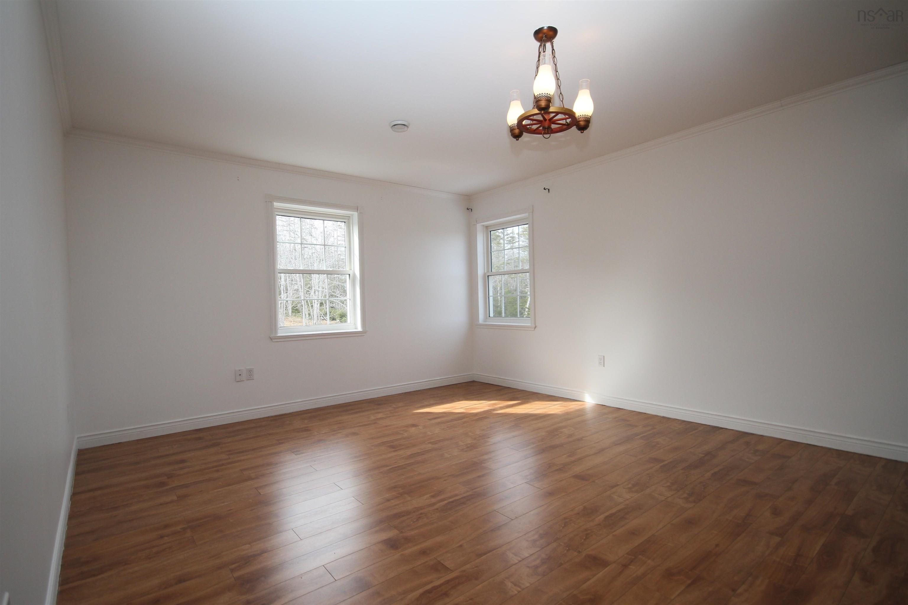 $549,000.00: 32 Bay Street, French Cove