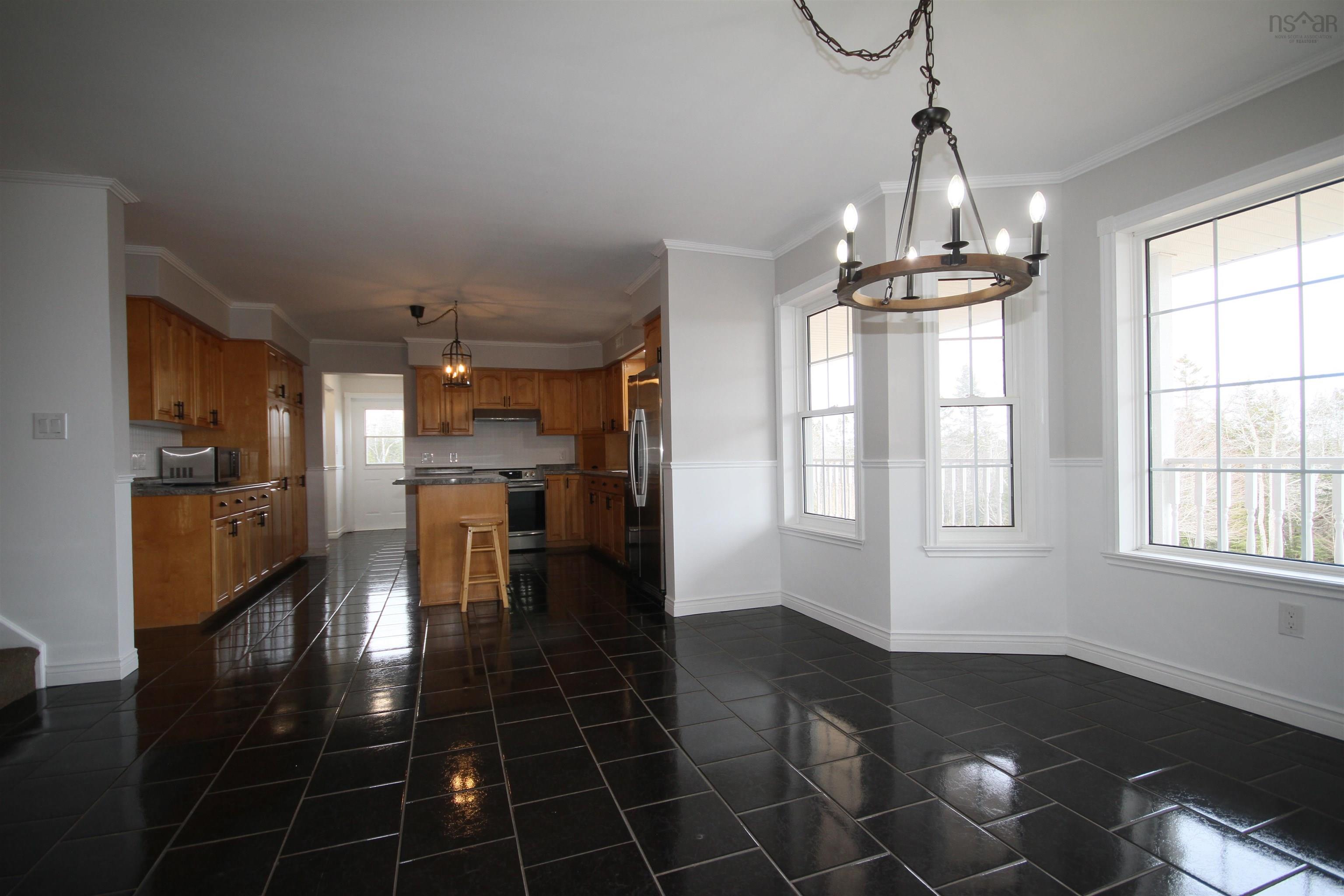 $549,000.00: 32 Bay Street, French Cove
