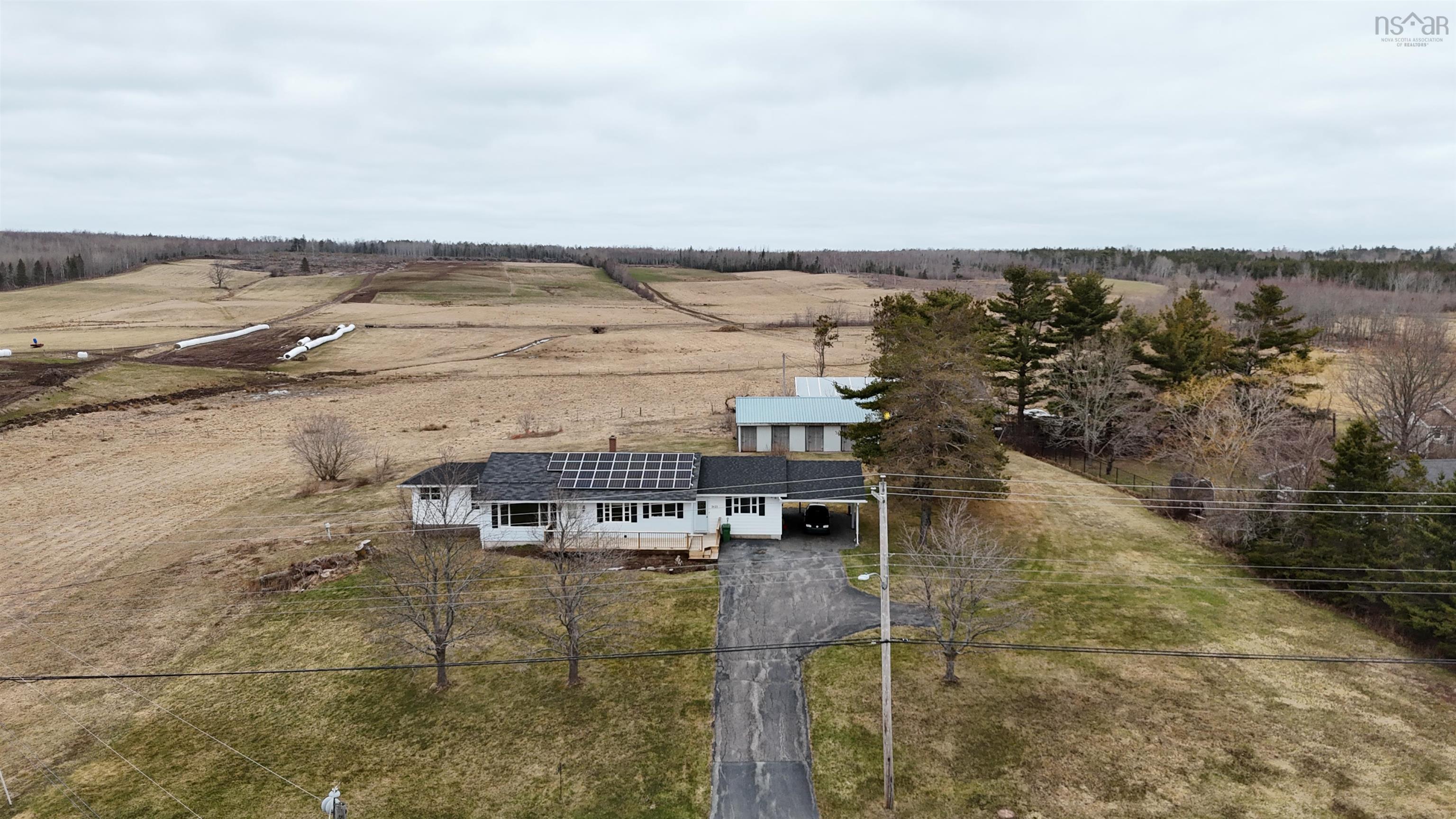 $359,900.00: 2823 376 Highway, Lyons Brook
