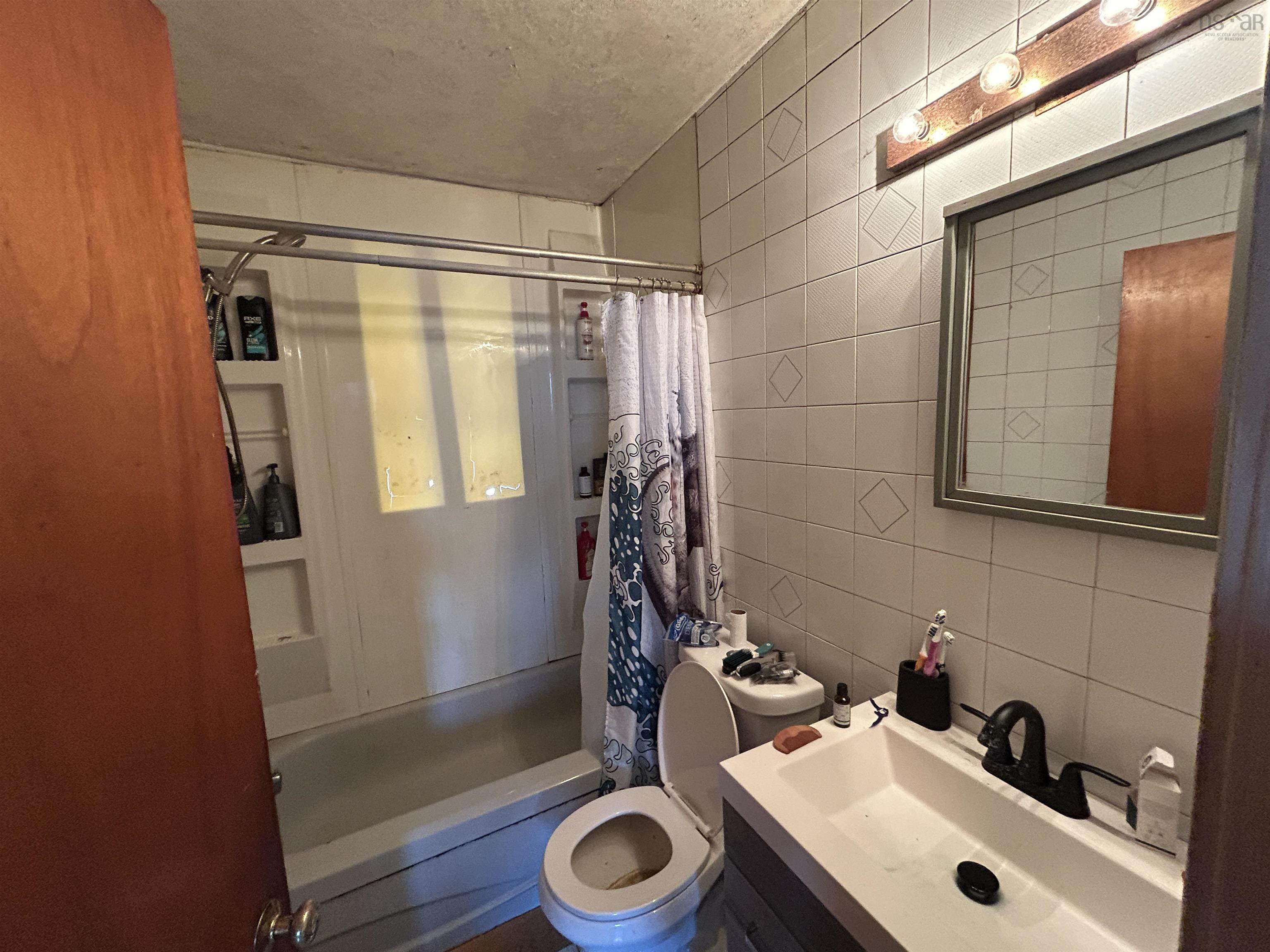 $119,000.00: 19 Louisa Street, Sydney