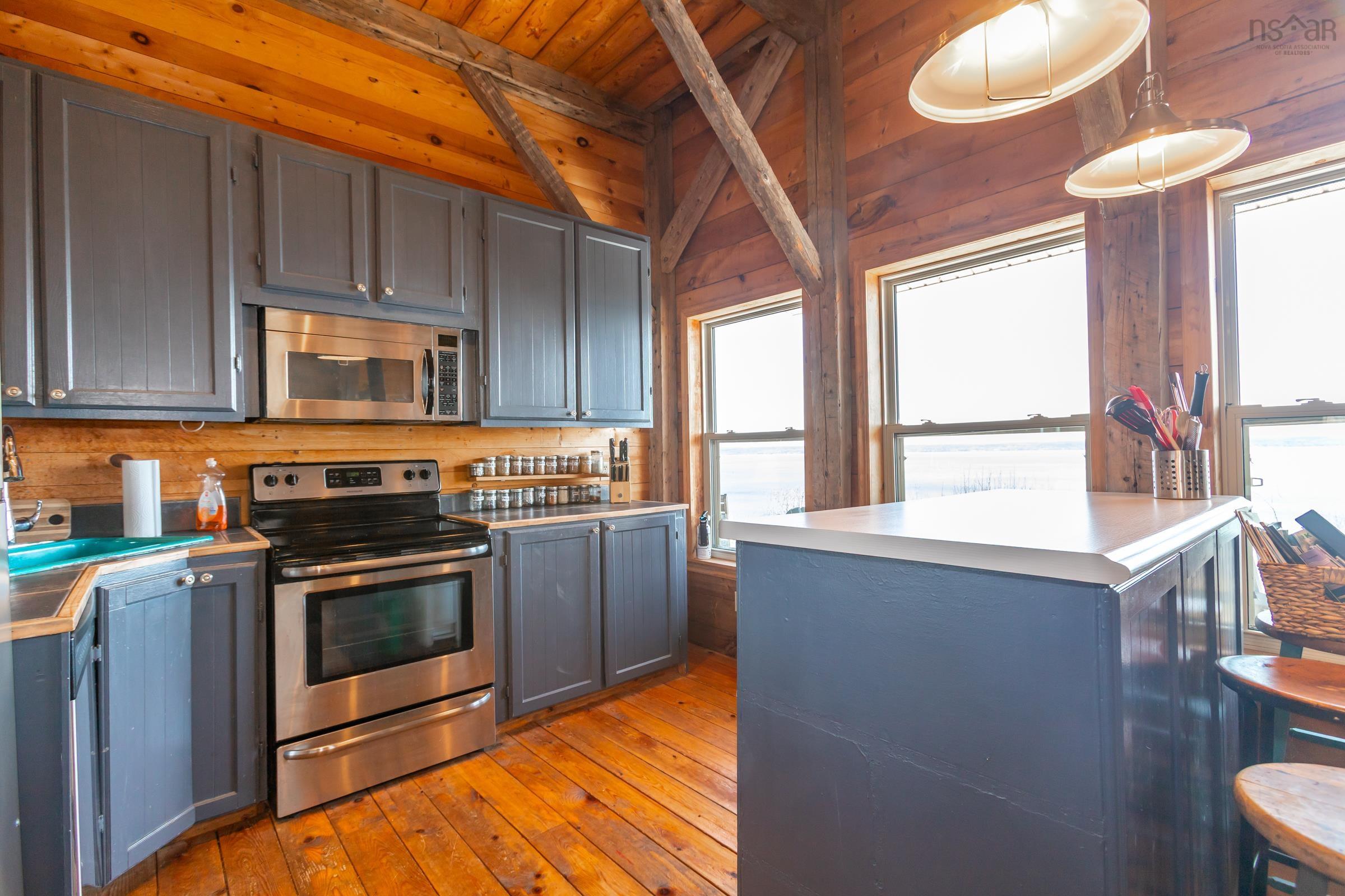$499,000.00: 9482 Highway 217, Waterford