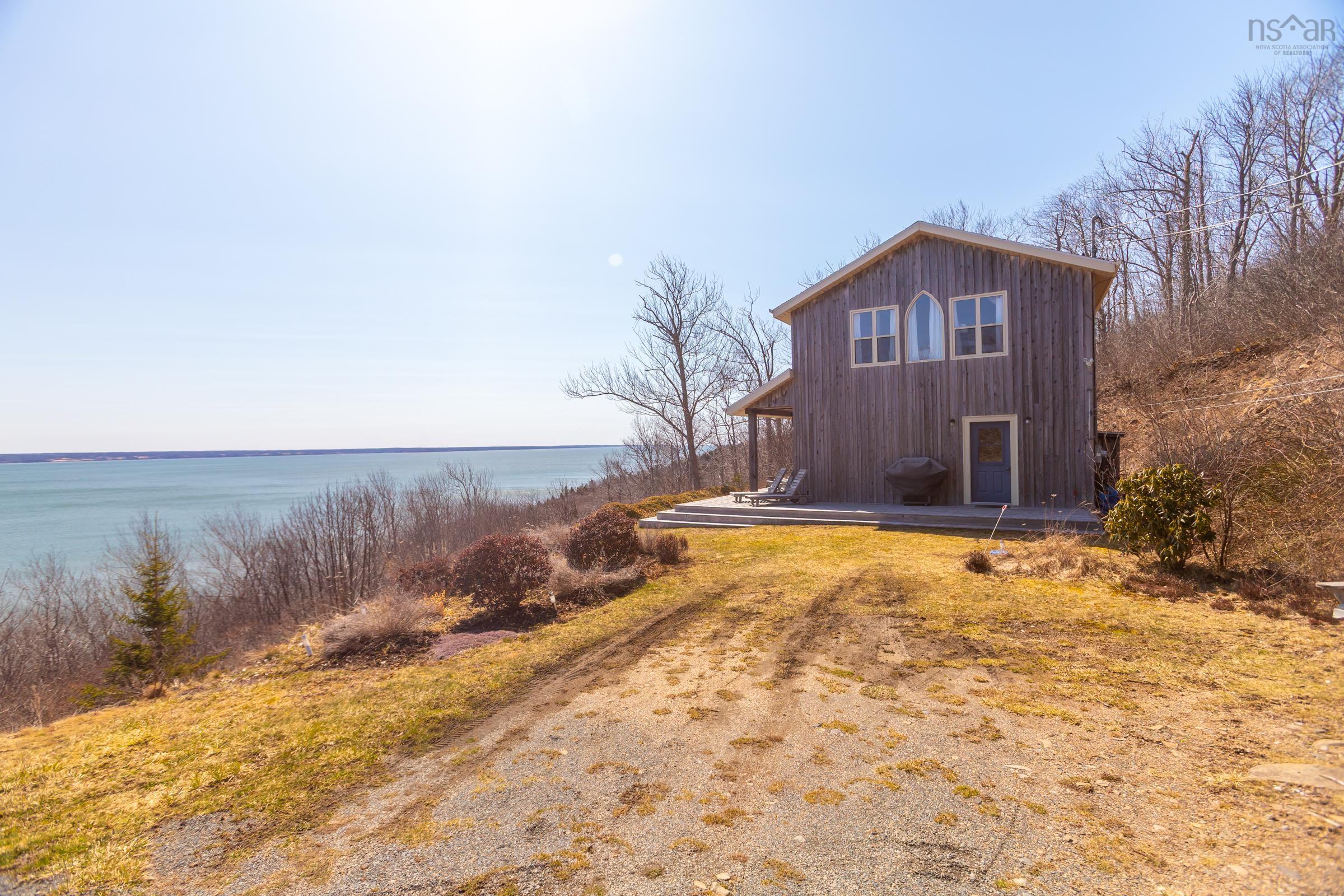 $499,000.00: 9482 Highway 217, Waterford