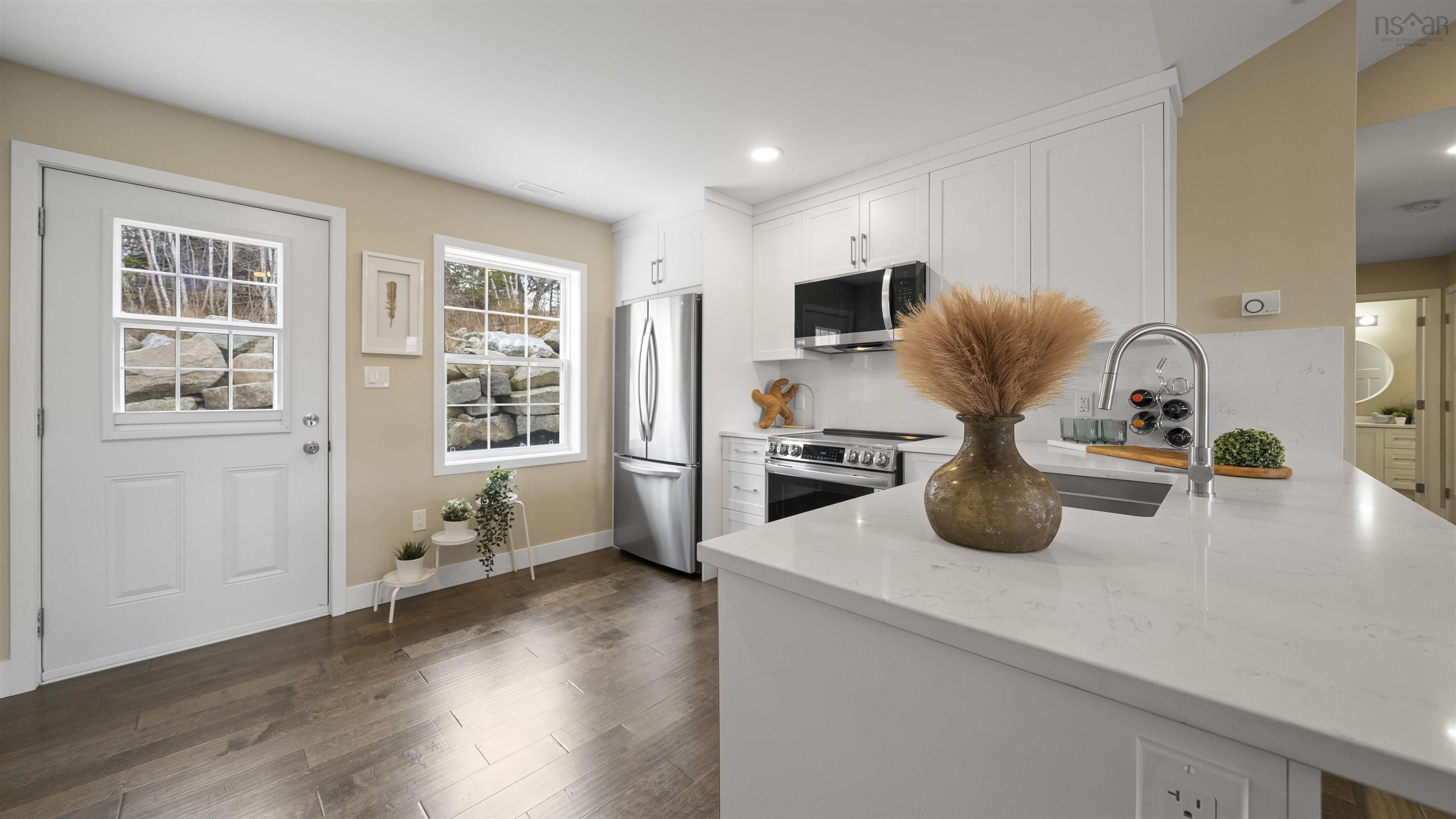 $418,900.00: 11 Lions Club Road, Fox Point