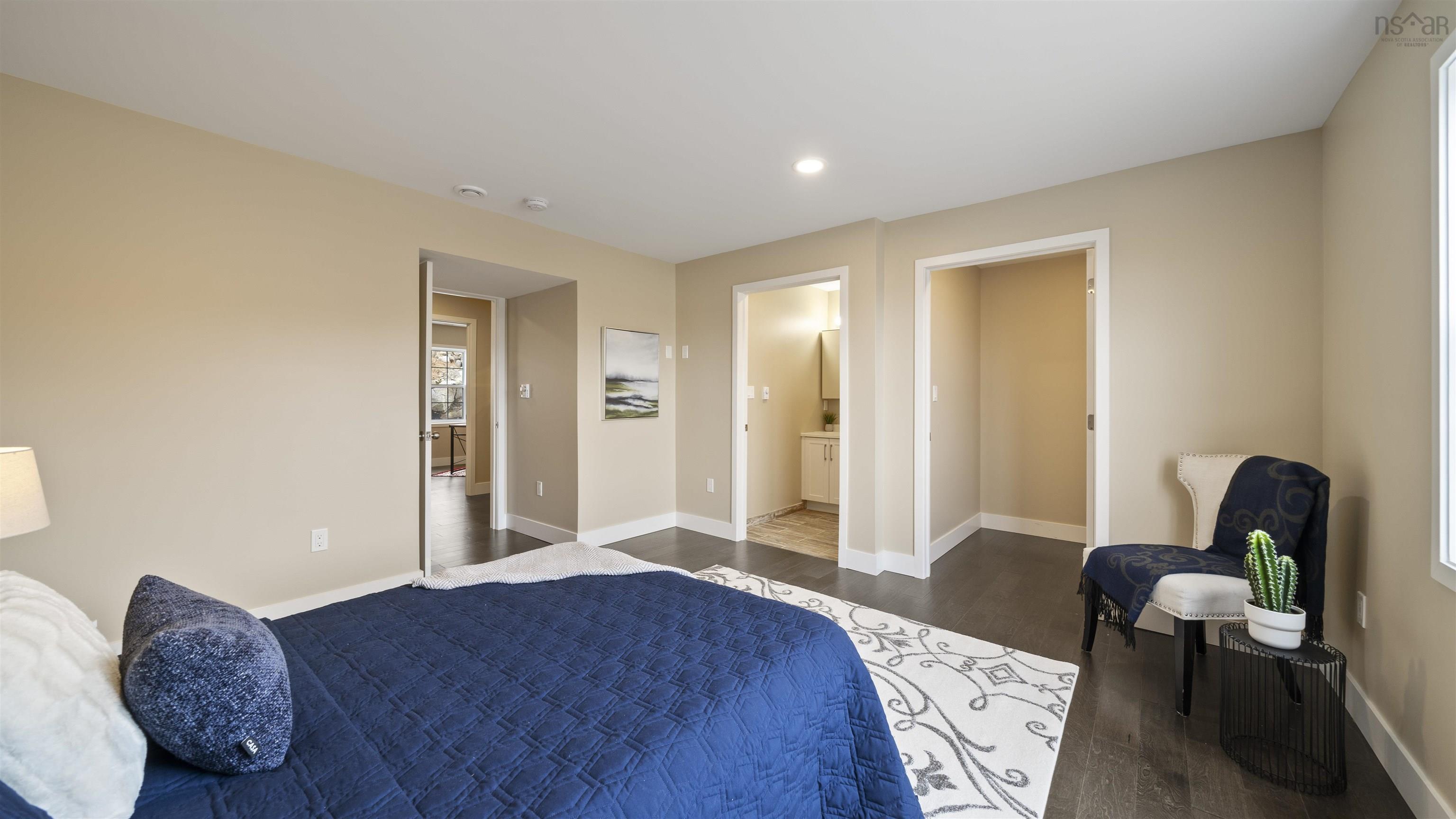 $418,900.00: 11 Lions Club Road, Fox Point