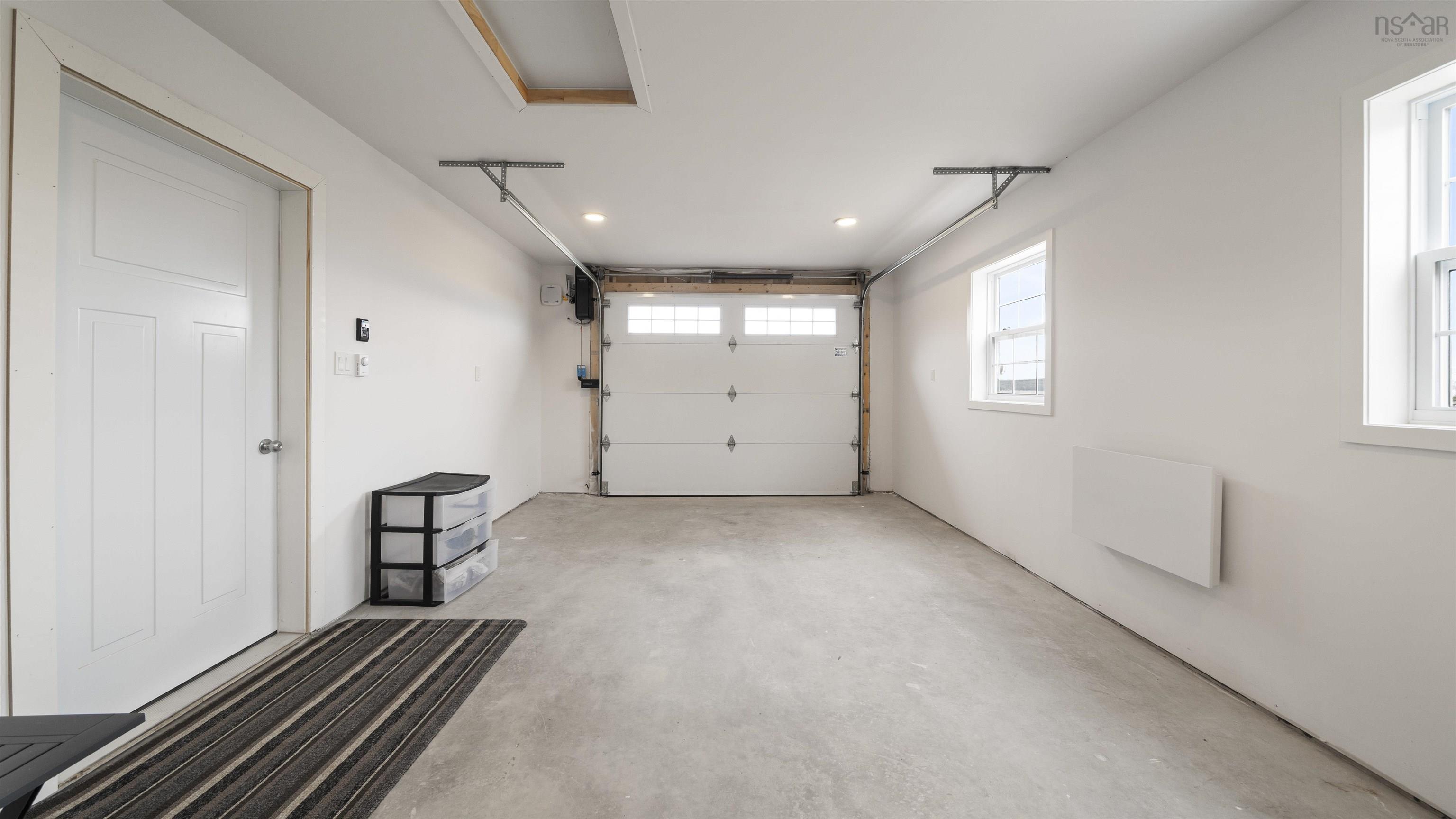 $418,900.00: 11 Lions Club Road, Fox Point