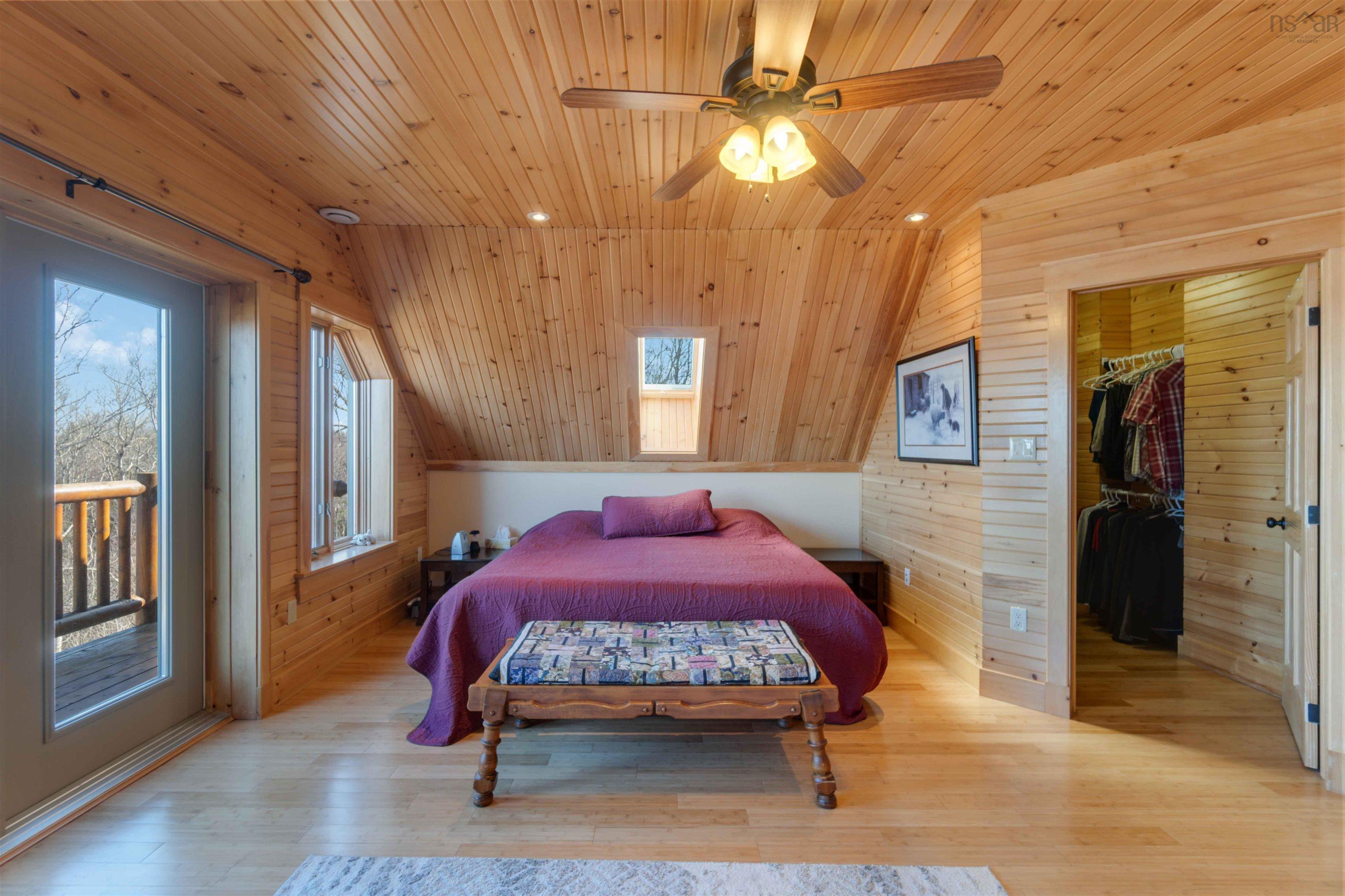 $799,900.00: 9 Karen Court, Cambridge