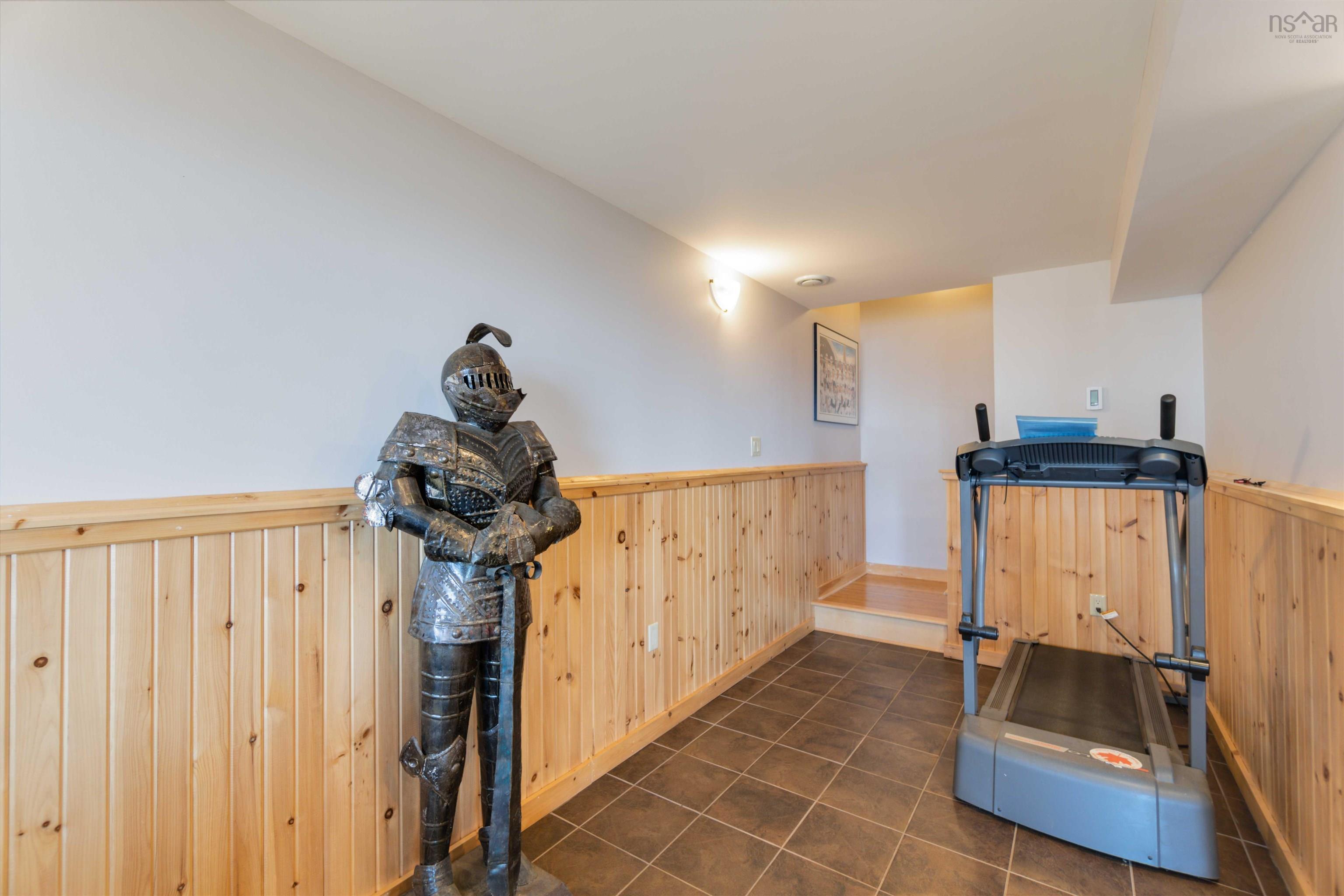 $799,900.00: 9 Karen Court, Cambridge