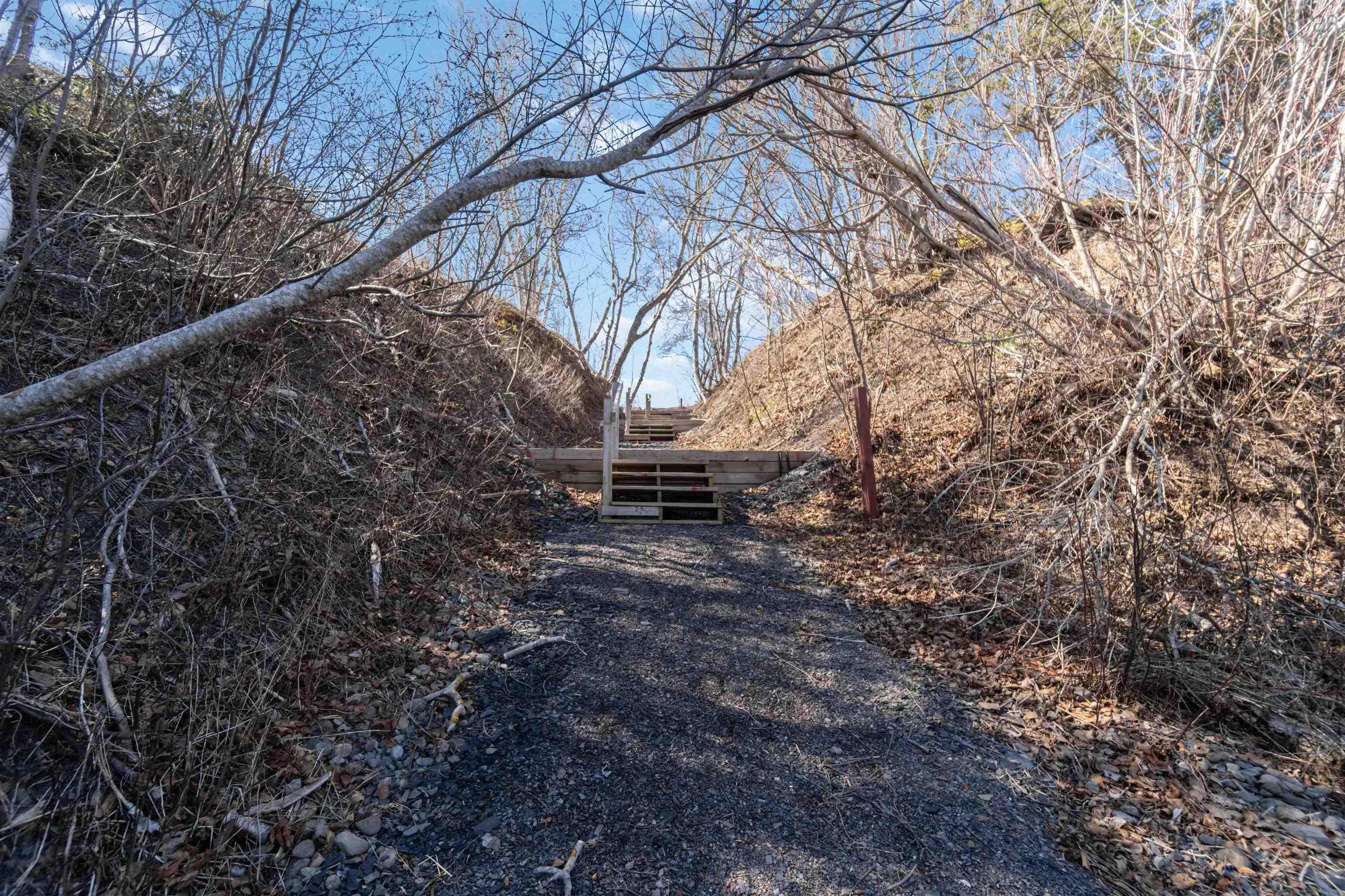 $799,900.00: 9 Karen Court, Cambridge