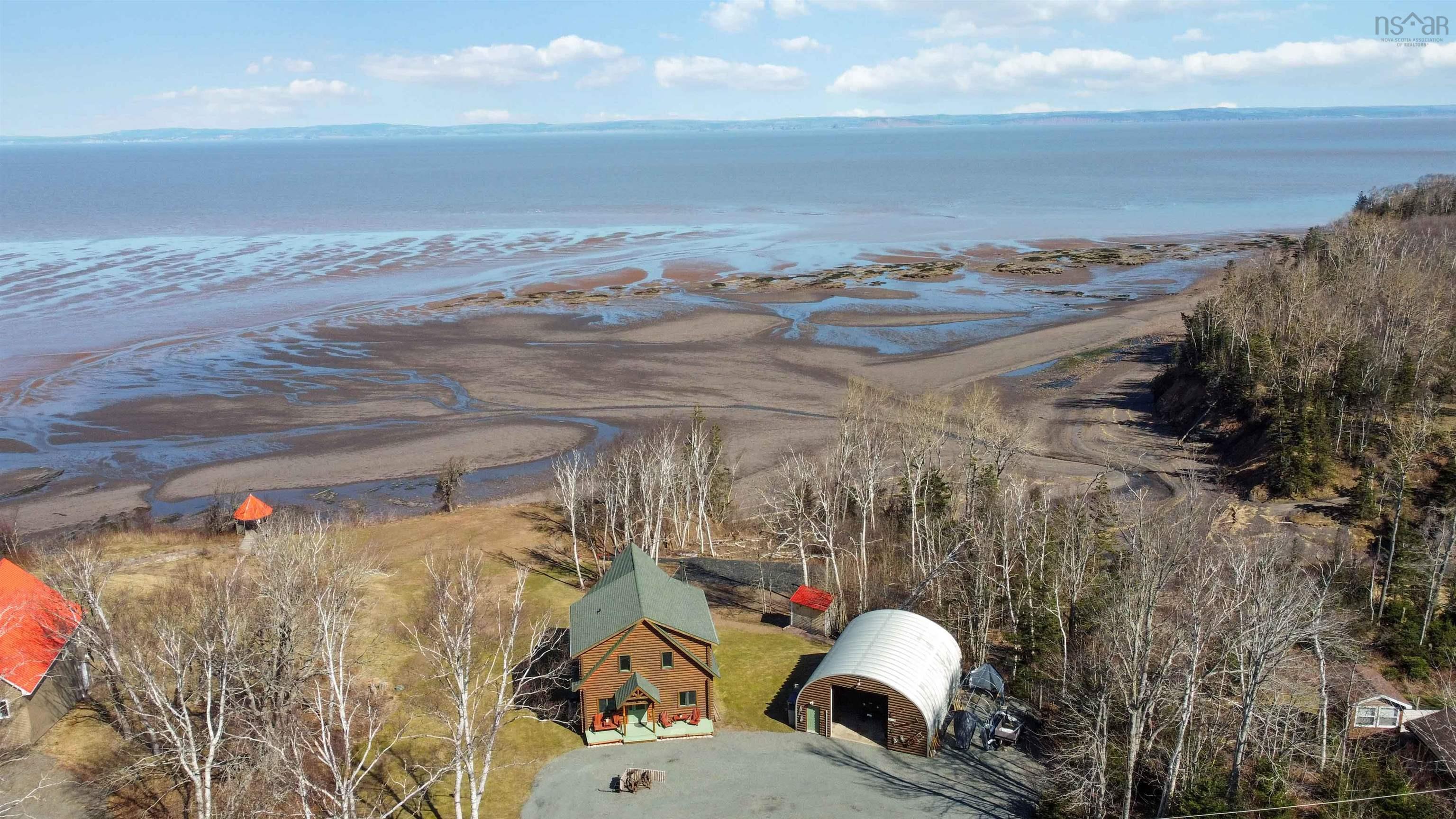 $799,900.00: 9 Karen Court, Cambridge