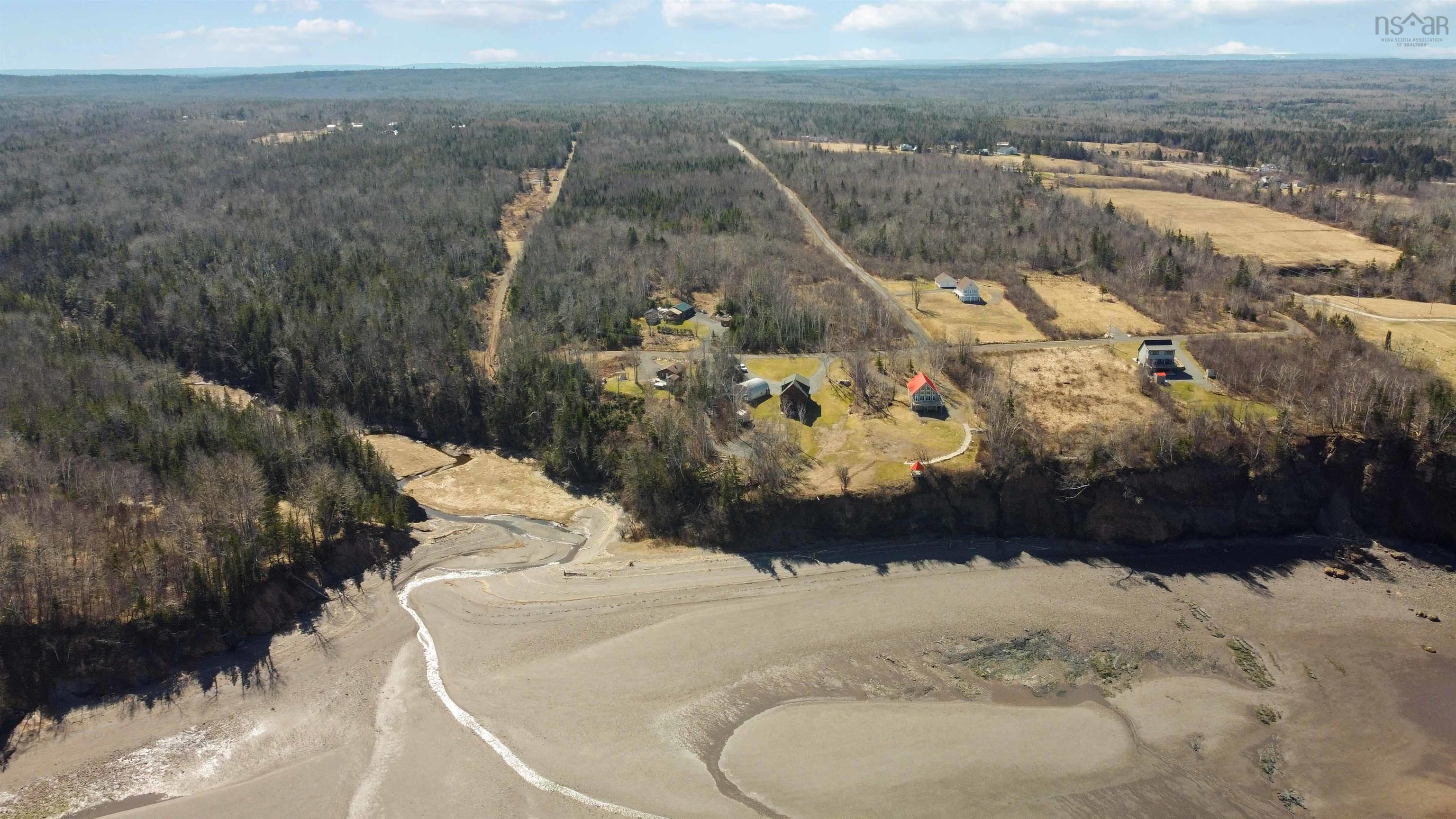 $799,900.00: 9 Karen Court, Cambridge