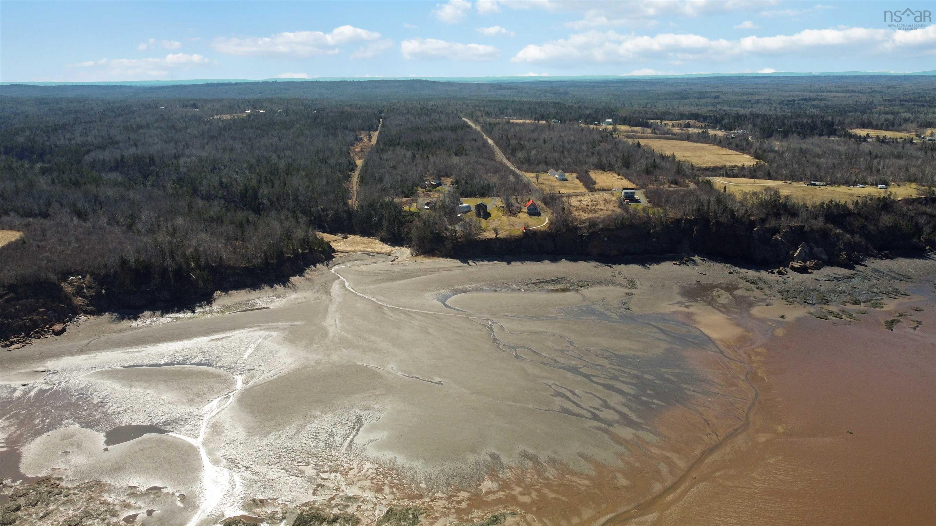 $799,900.00: 9 Karen Court, Cambridge