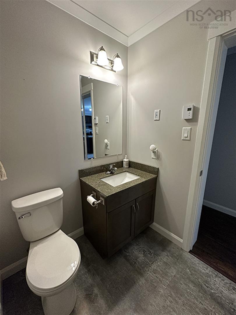 $369,000.00: 2 Doris Lane, Cleveland