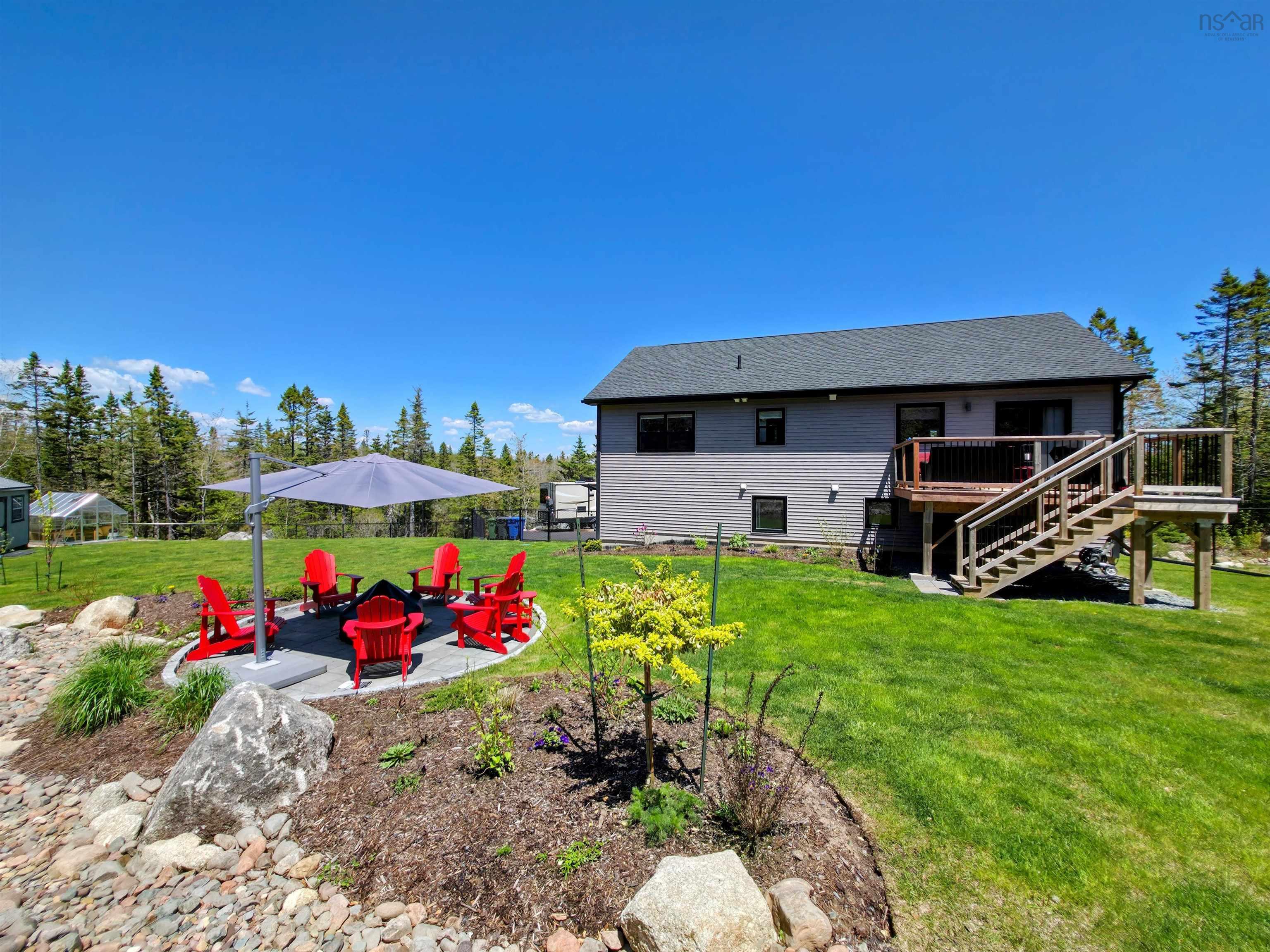 $739,900.00: 114 Oakwood Drive, Williamswood
