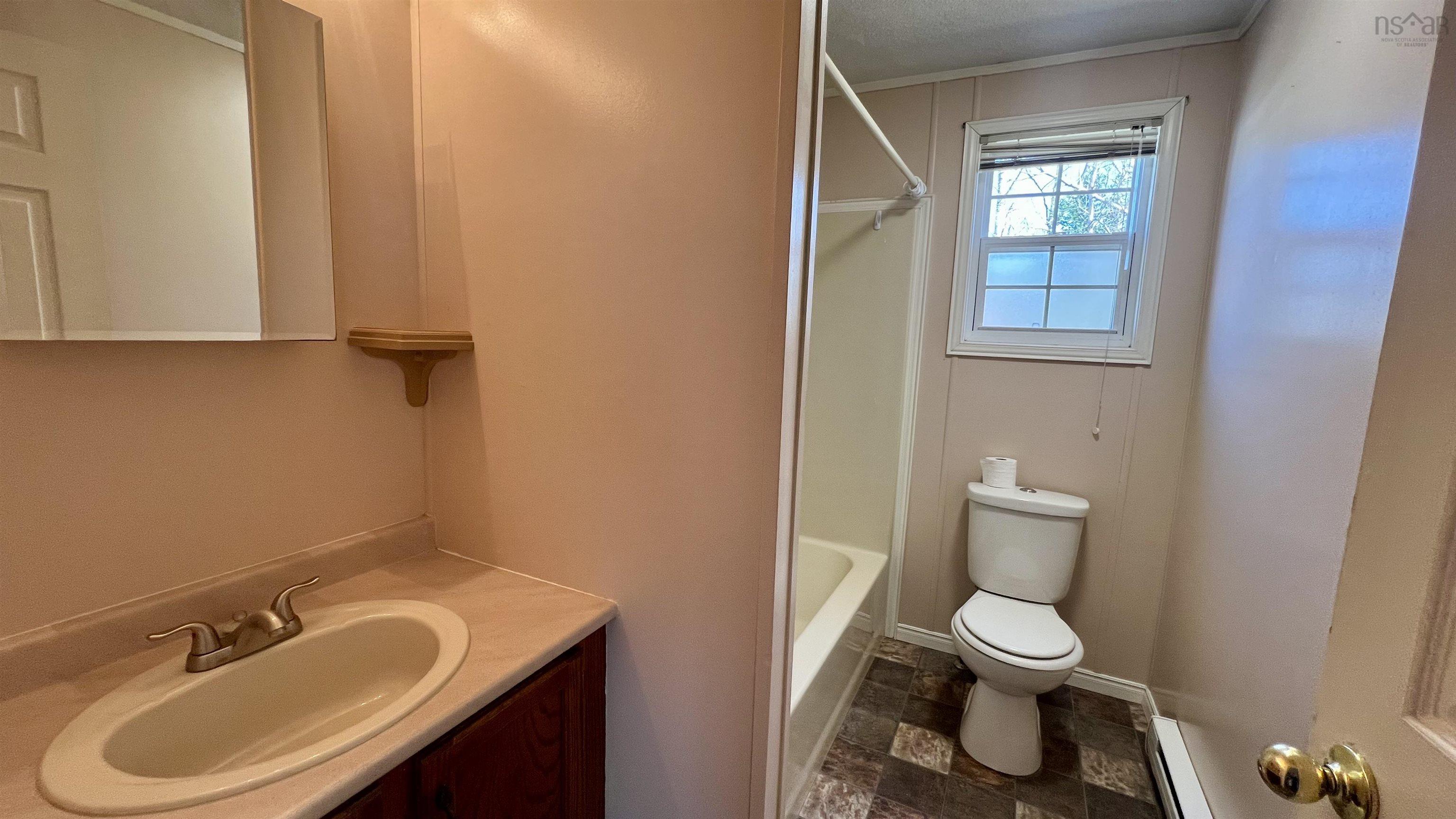 $214,500.00: 28 Wrong Road, Truro