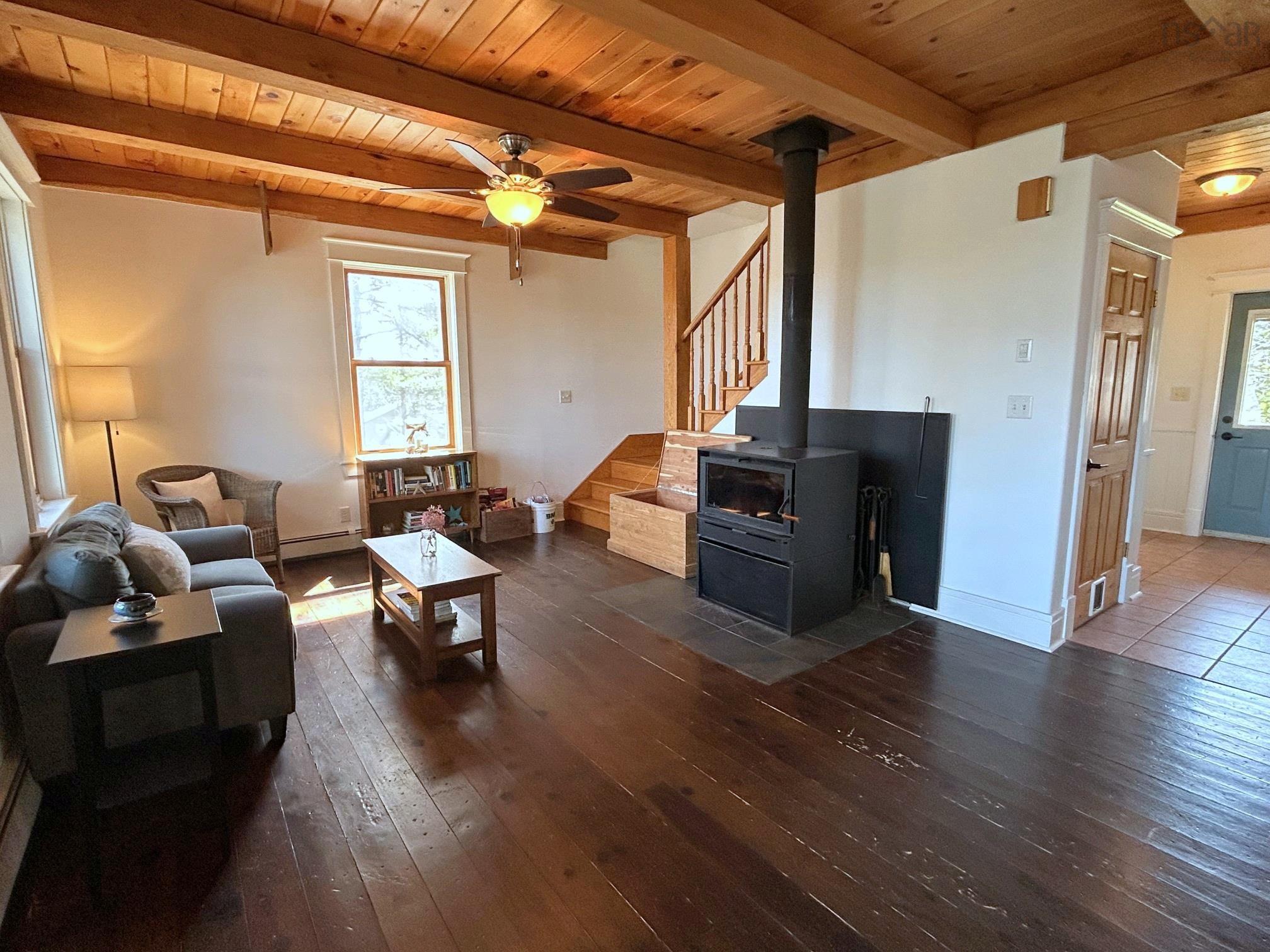 $635,000.00: 2241 Highway 332, Bayport