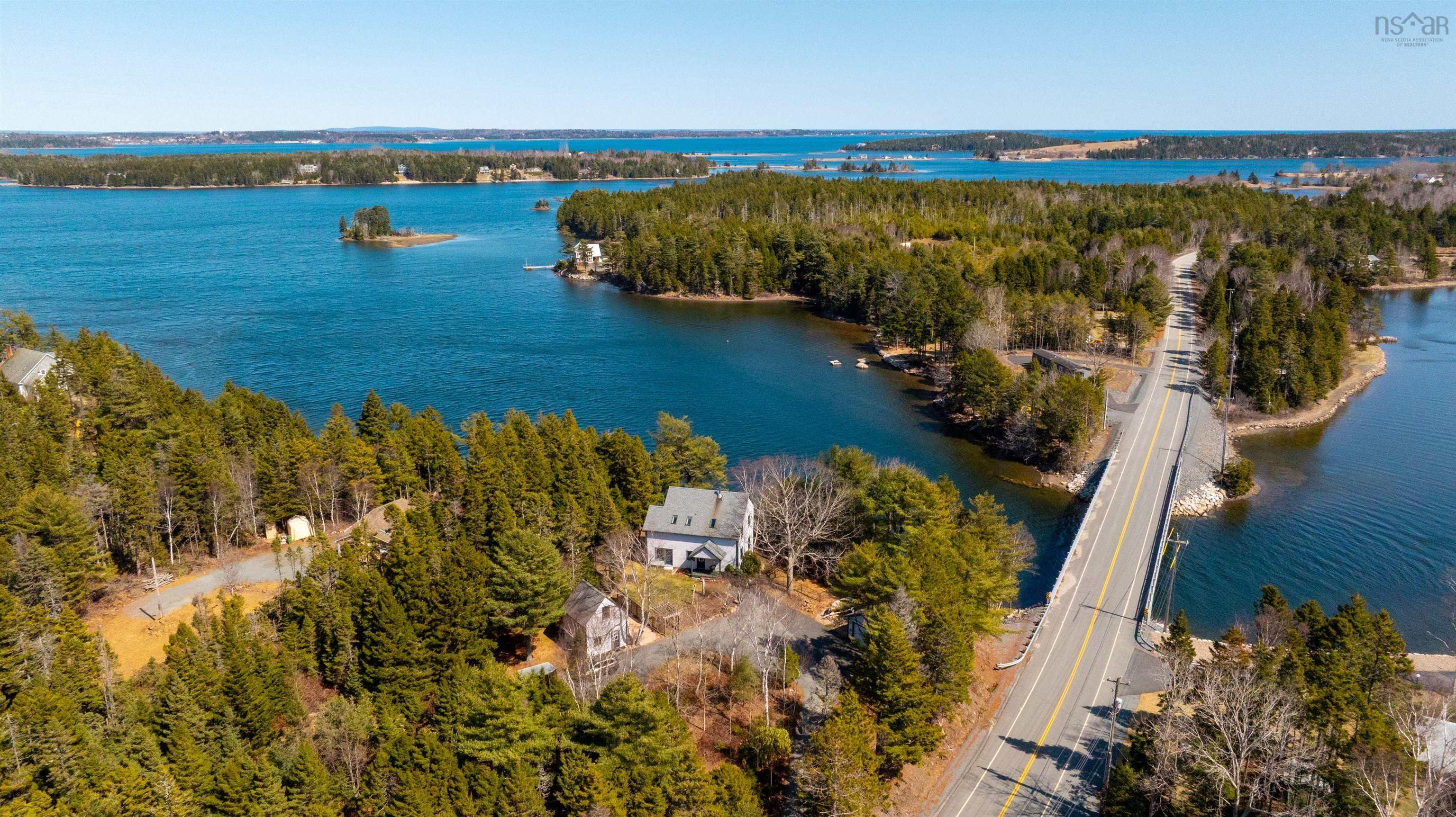 $635,000.00: 2241 Highway 332, Bayport