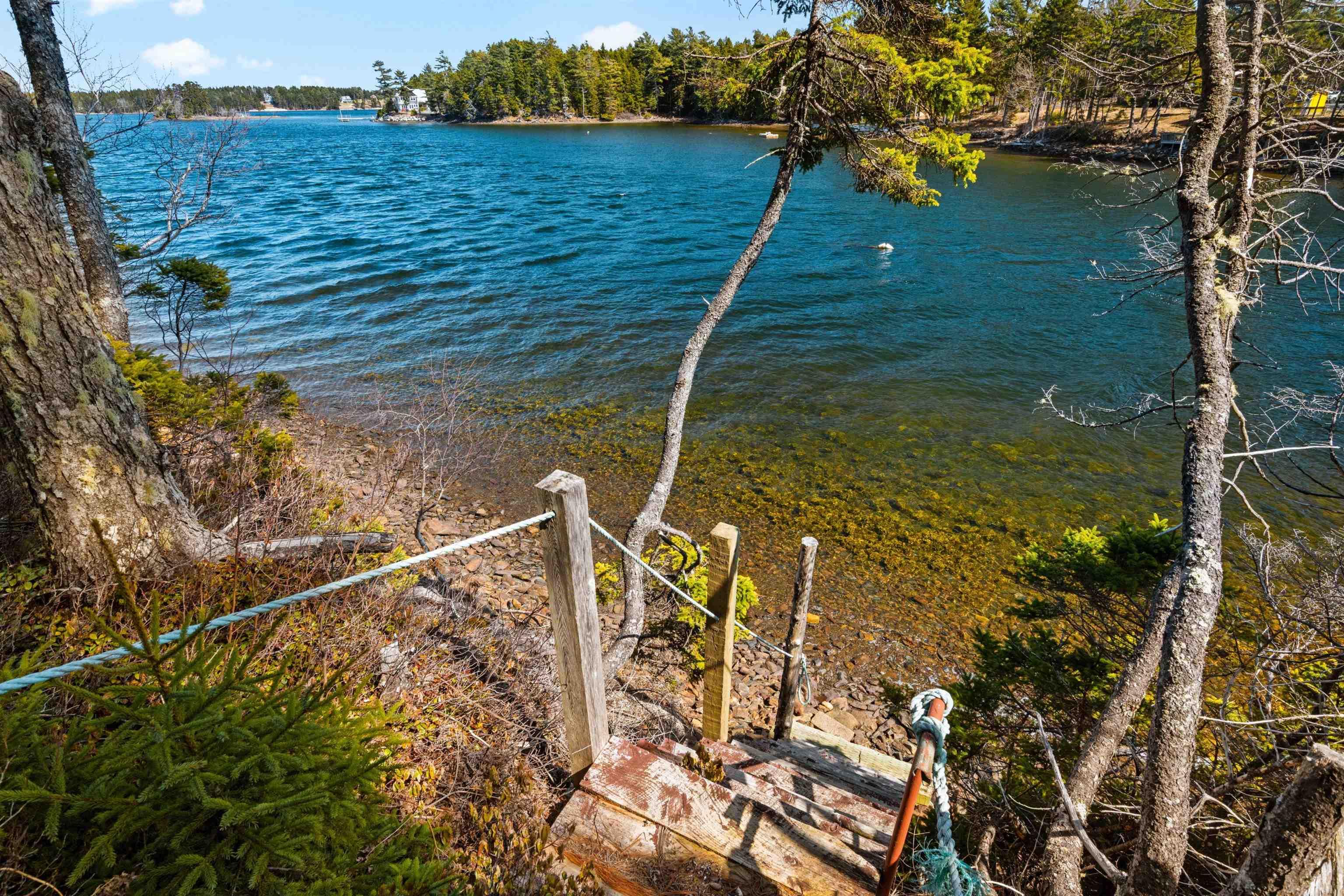 $635,000.00: 2241 Highway 332, Bayport