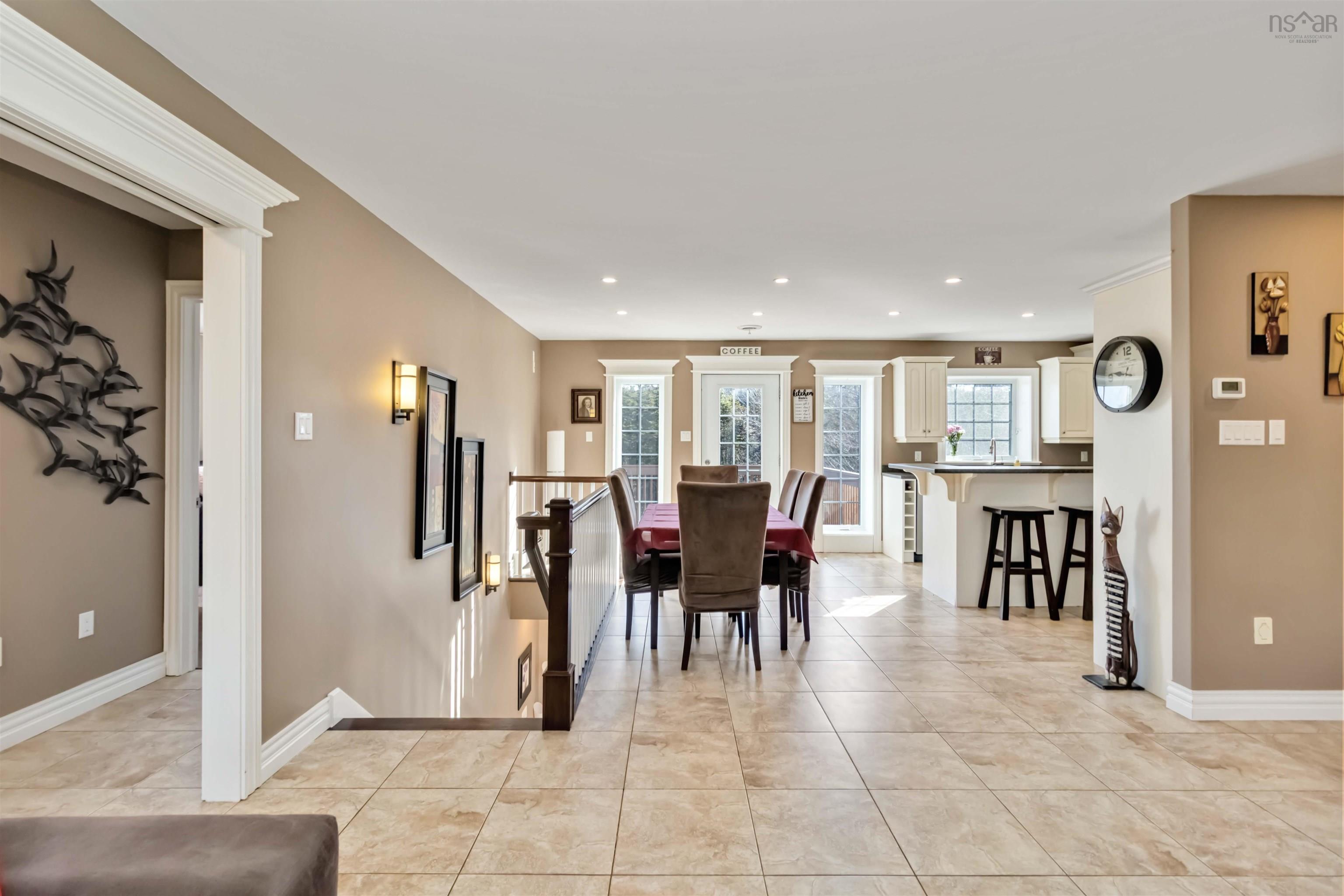 $699,900.00: 74 Deerhurst Lane, Beaver Bank