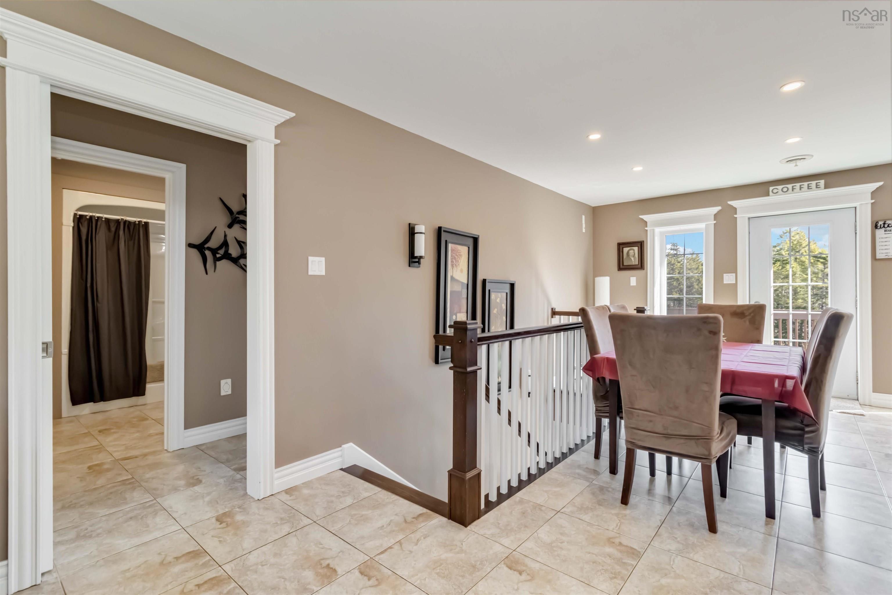 $699,900.00: 74 Deerhurst Lane, Beaver Bank