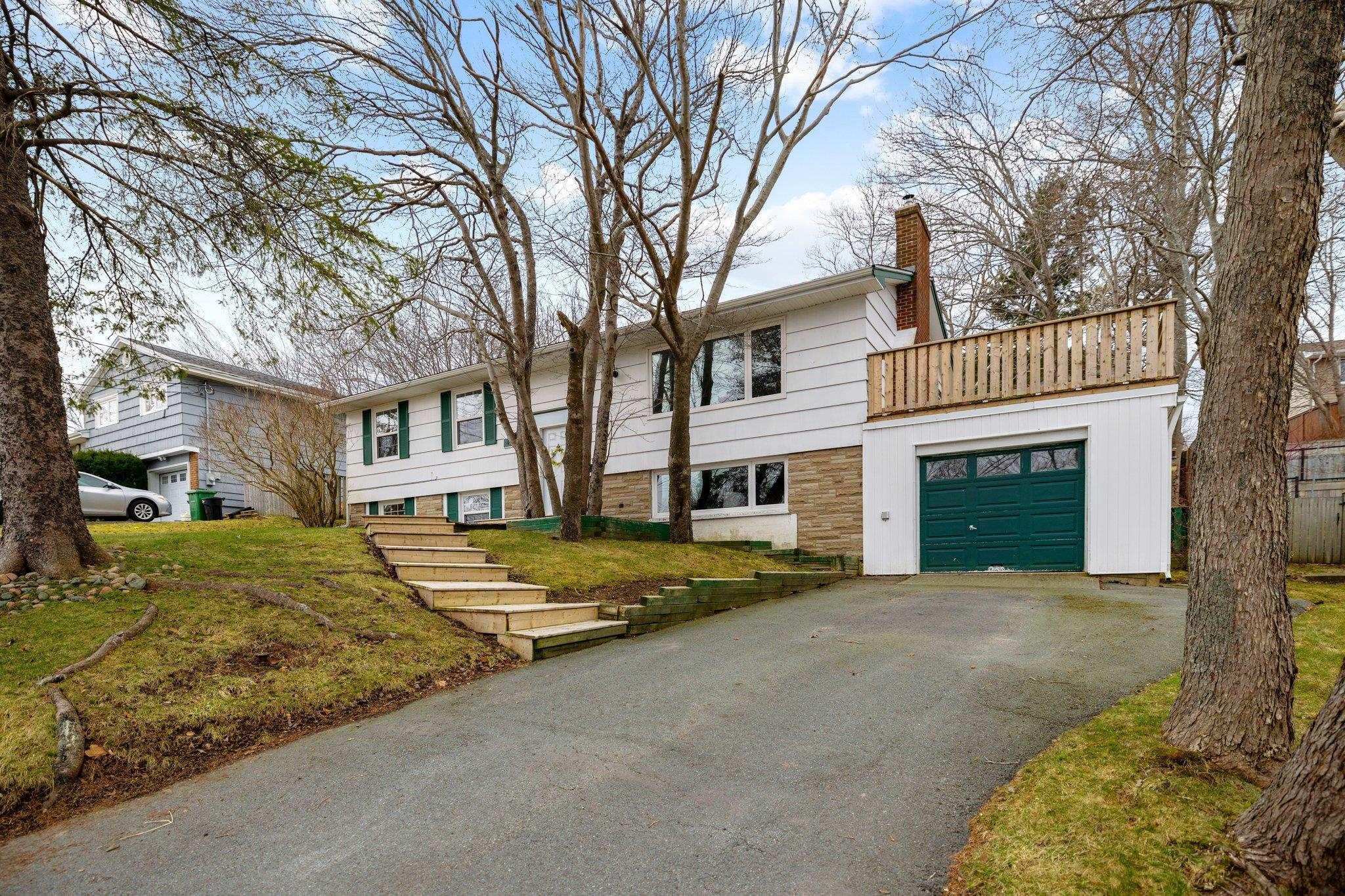 $629,900.00: 49 Flamingo Drive, Halifax