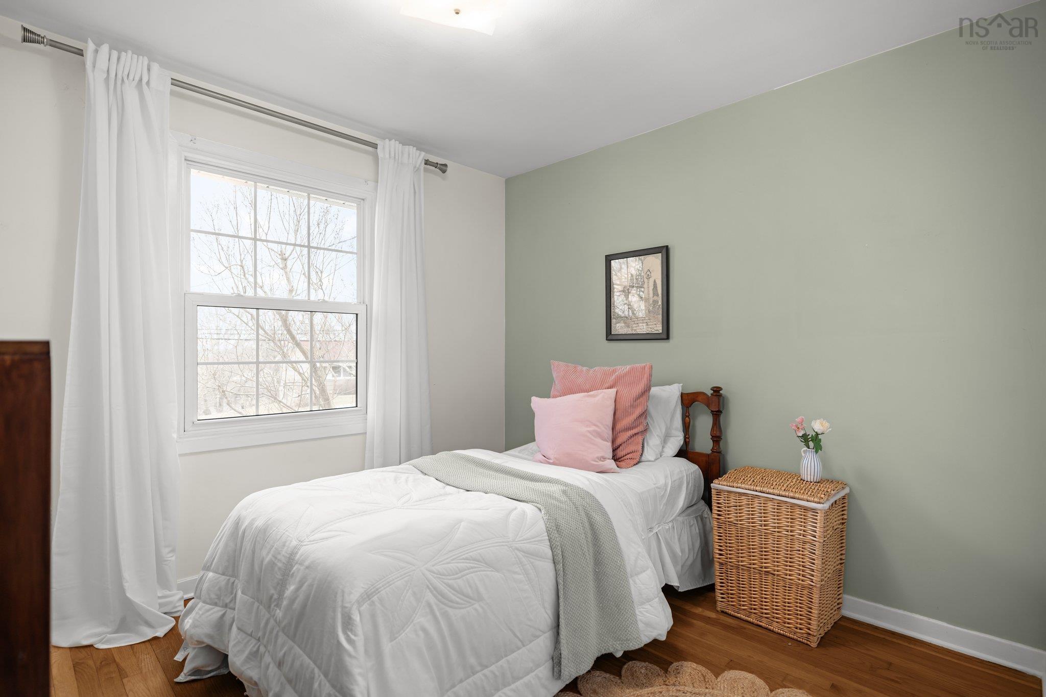 $629,900.00: 49 Flamingo Drive, Halifax