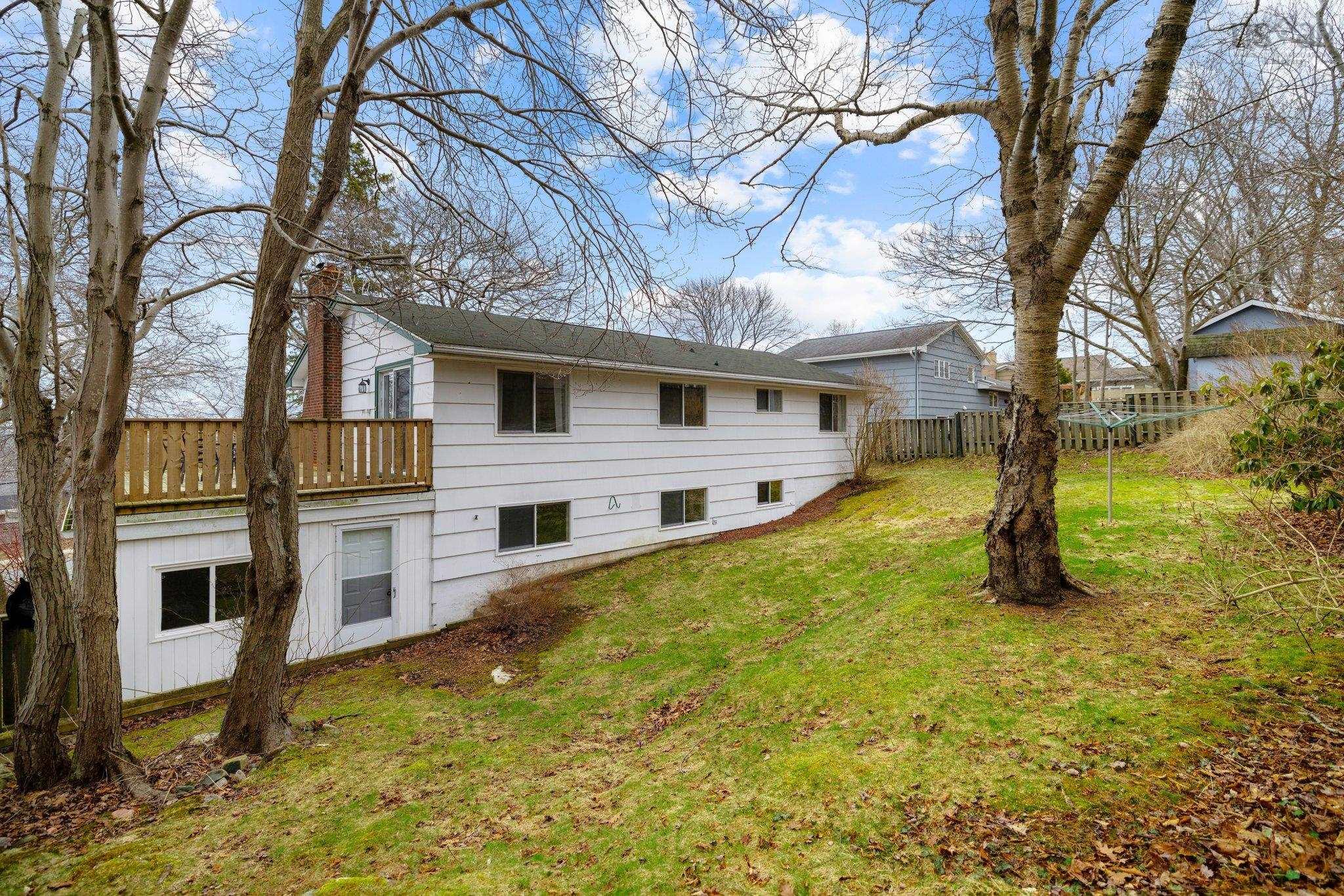 $629,900.00: 49 Flamingo Drive, Halifax