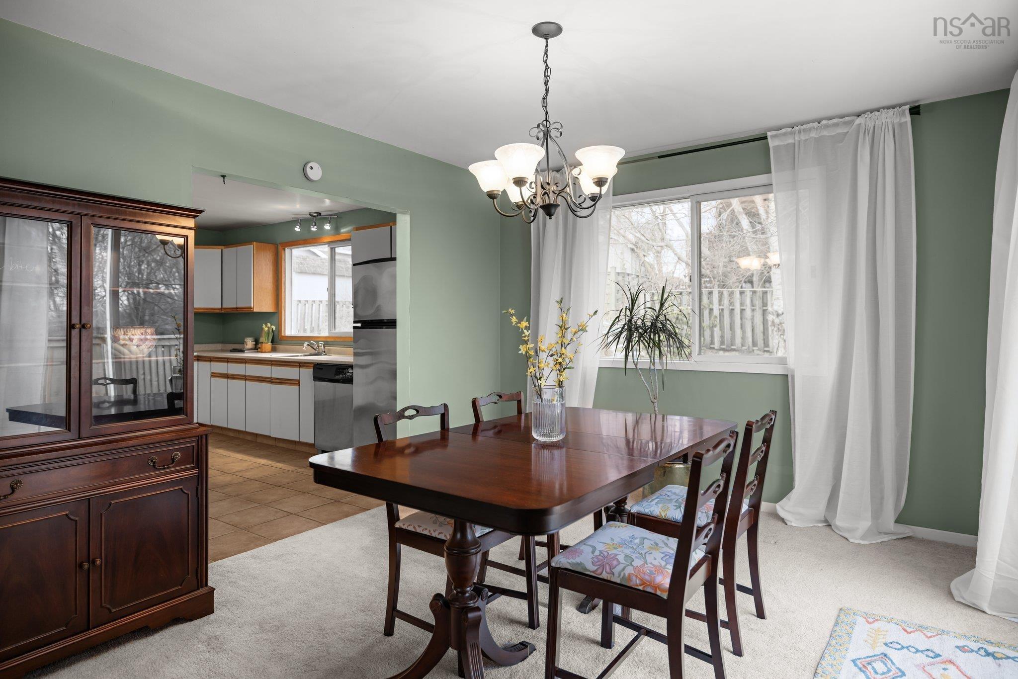 $629,900.00: 49 Flamingo Drive, Halifax