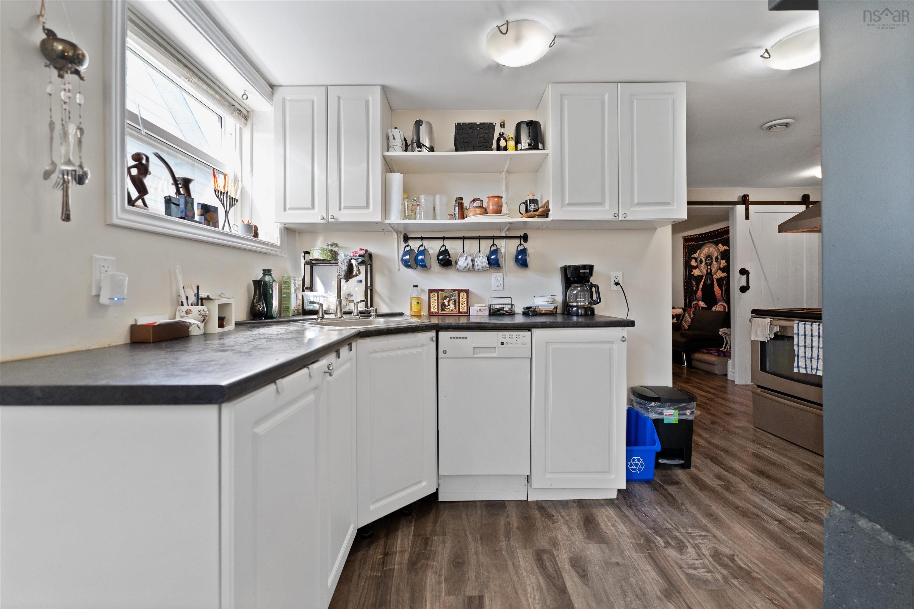 $649,900.00: 3699/3701 Robie Street, Halifax
