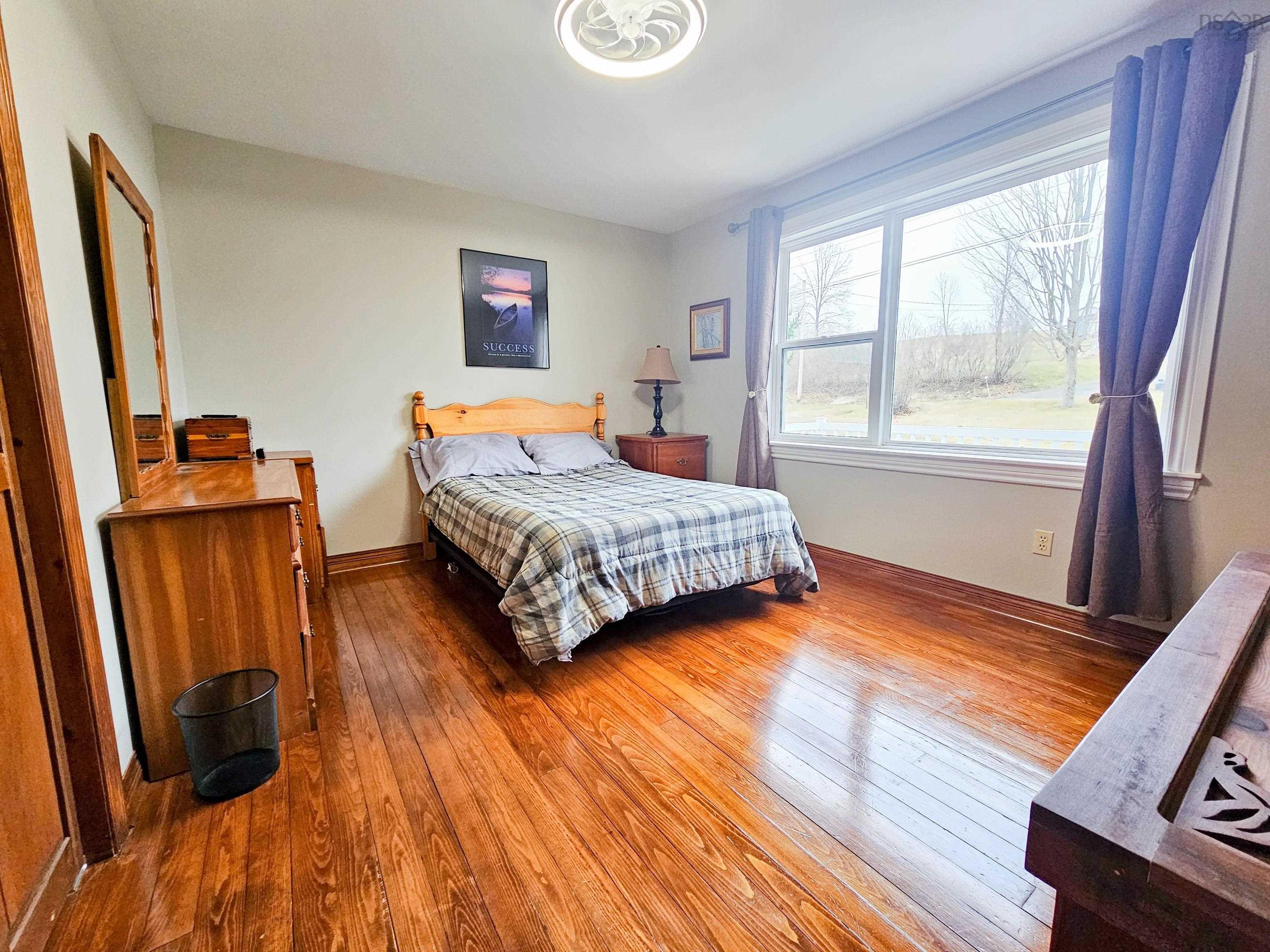 $450,000.00: 24 Carriage Lane, Lower Truro