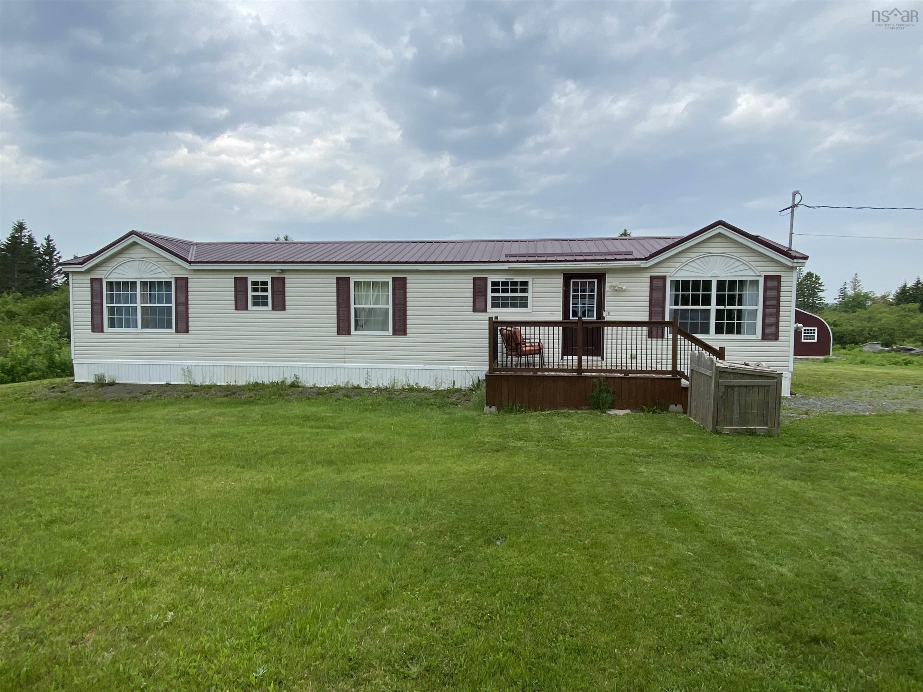 $269,900.00: 1371 Cloverville Road, Cloverville