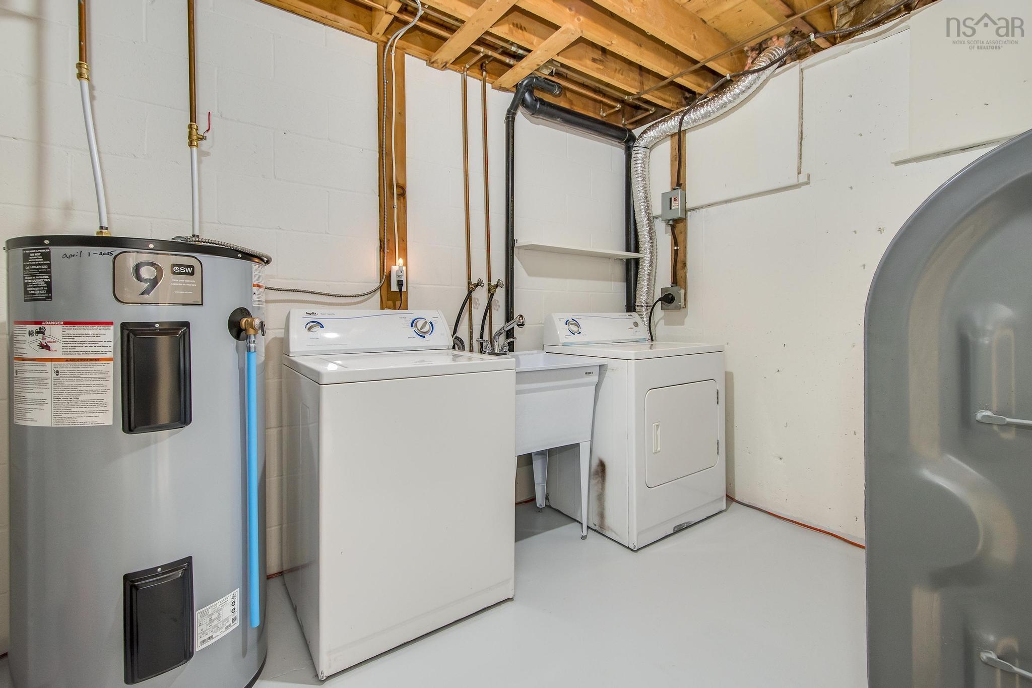 $379,900.00: 307 Poplar Drive, Dartmouth