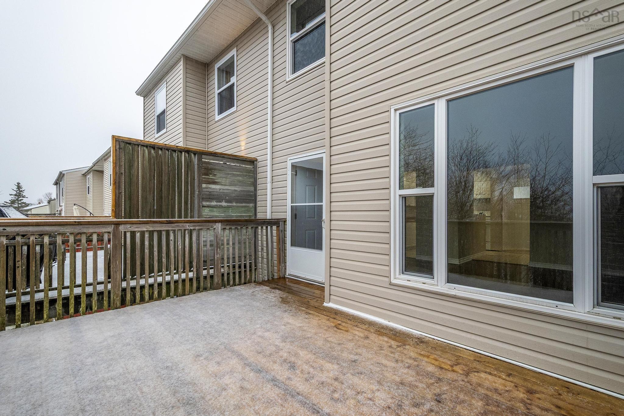 $379,900.00: 307 Poplar Drive, Dartmouth
