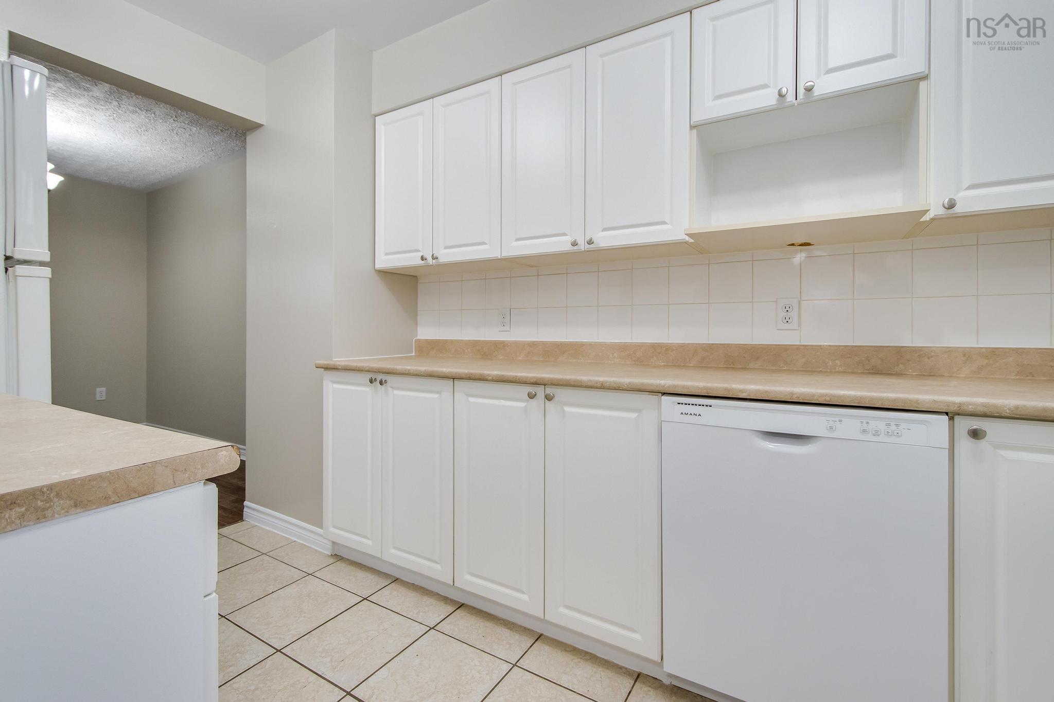 $379,900.00: 307 Poplar Drive, Dartmouth