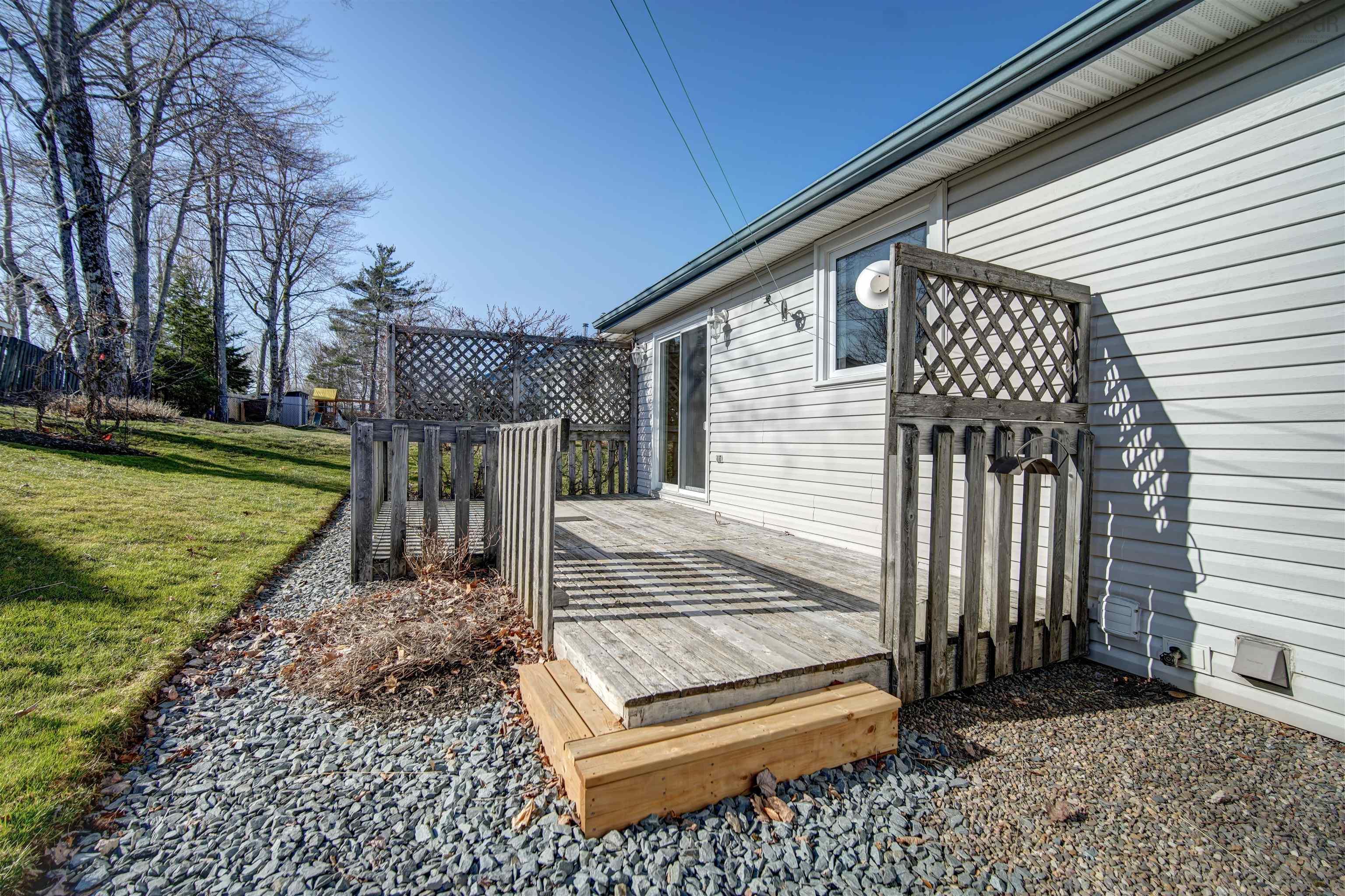 $575,000.00: 43 Oakhill Drive, Lower Sackville