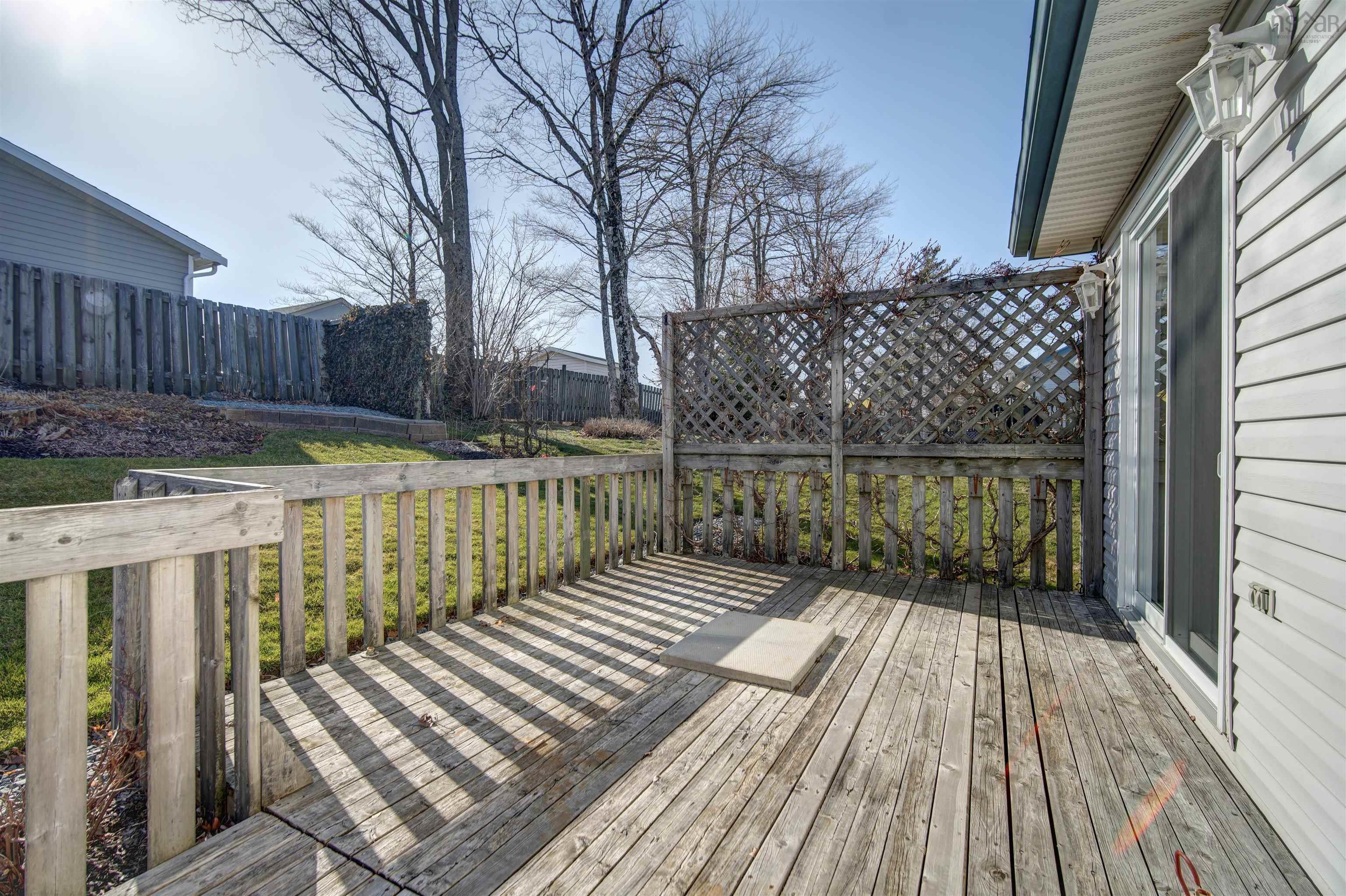 $575,000.00: 43 Oakhill Drive, Lower Sackville