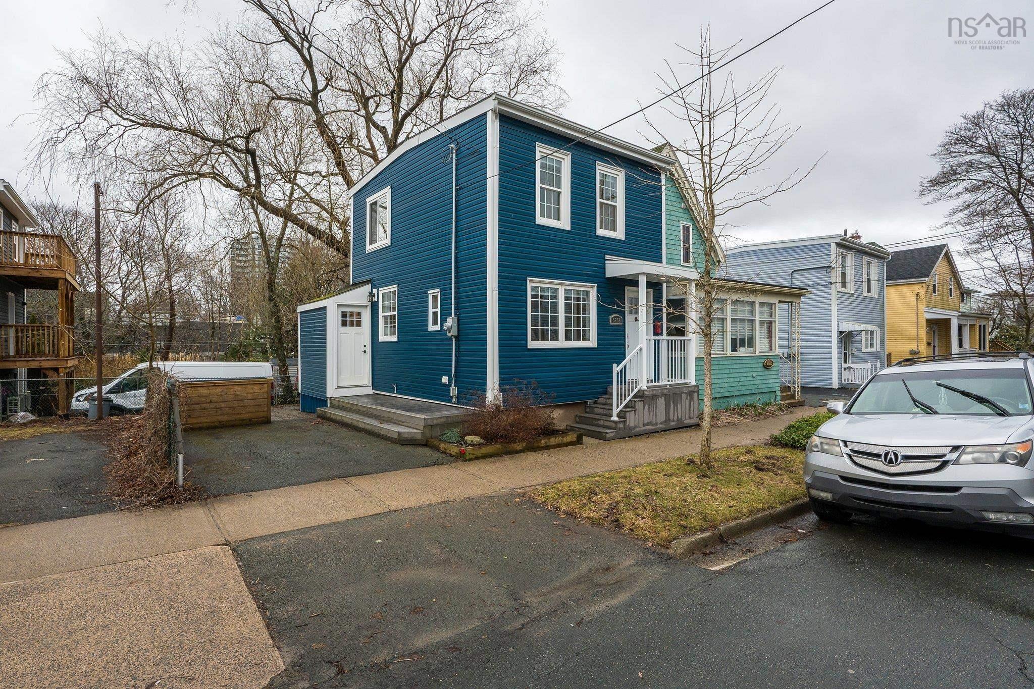 $659,900.00: 5856 Livingstone Street, Halifax