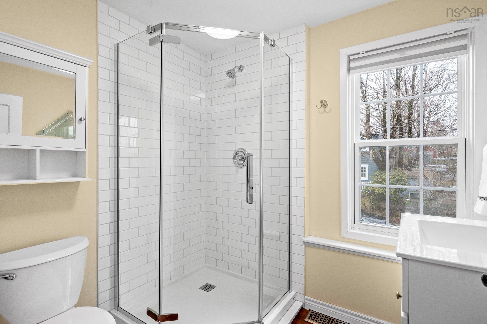 $659,900.00: 5856 Livingstone Street, Halifax
