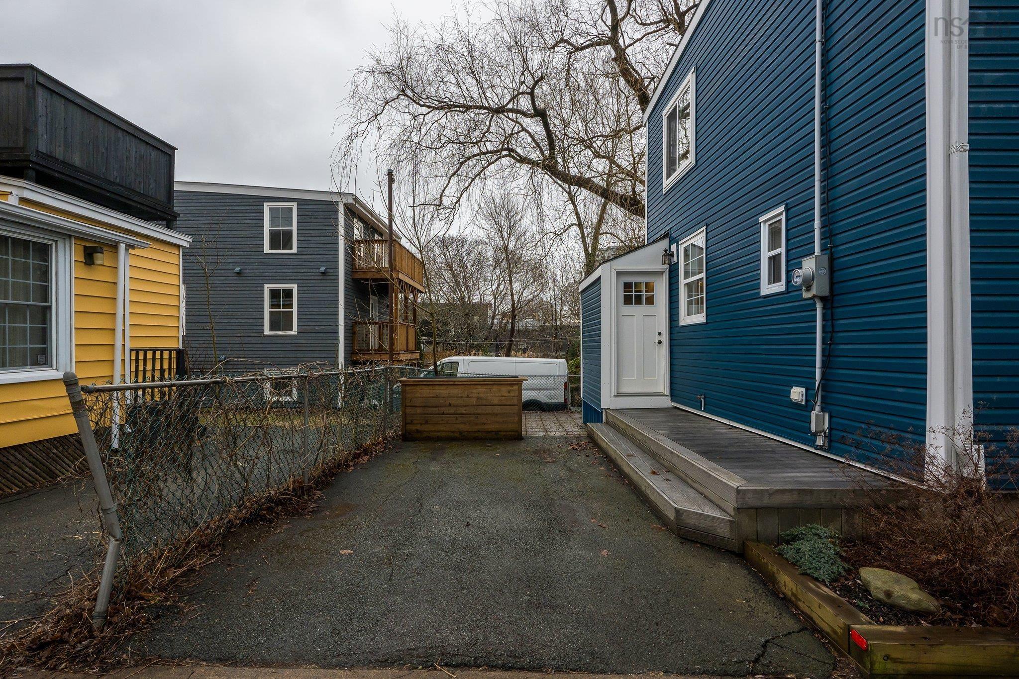 $659,900.00: 5856 Livingstone Street, Halifax