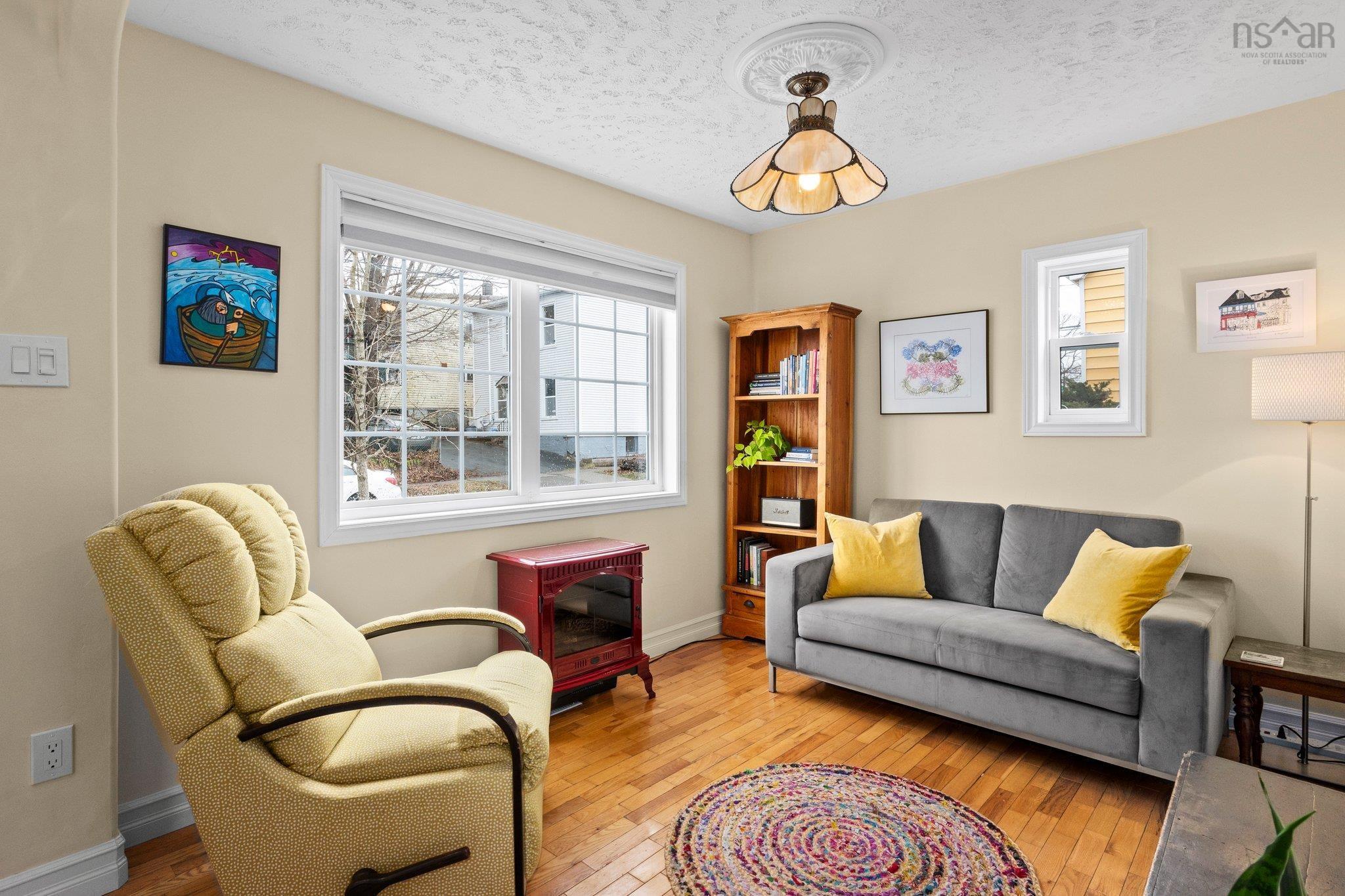 $659,900.00: 5856 Livingstone Street, Halifax