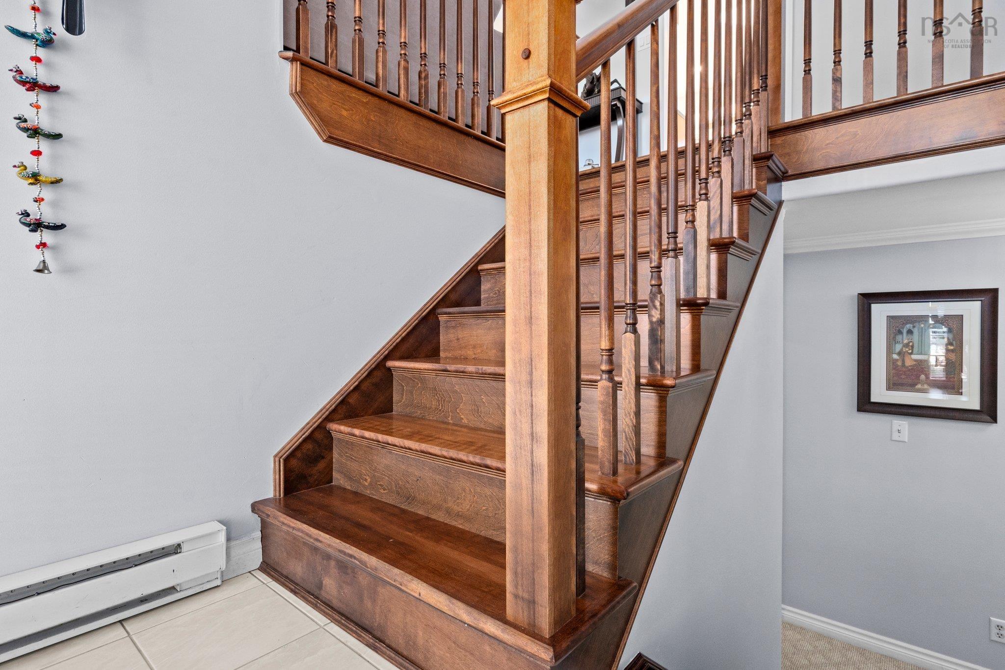 $621,000.00: 16 Parkview Lane, Dartmouth