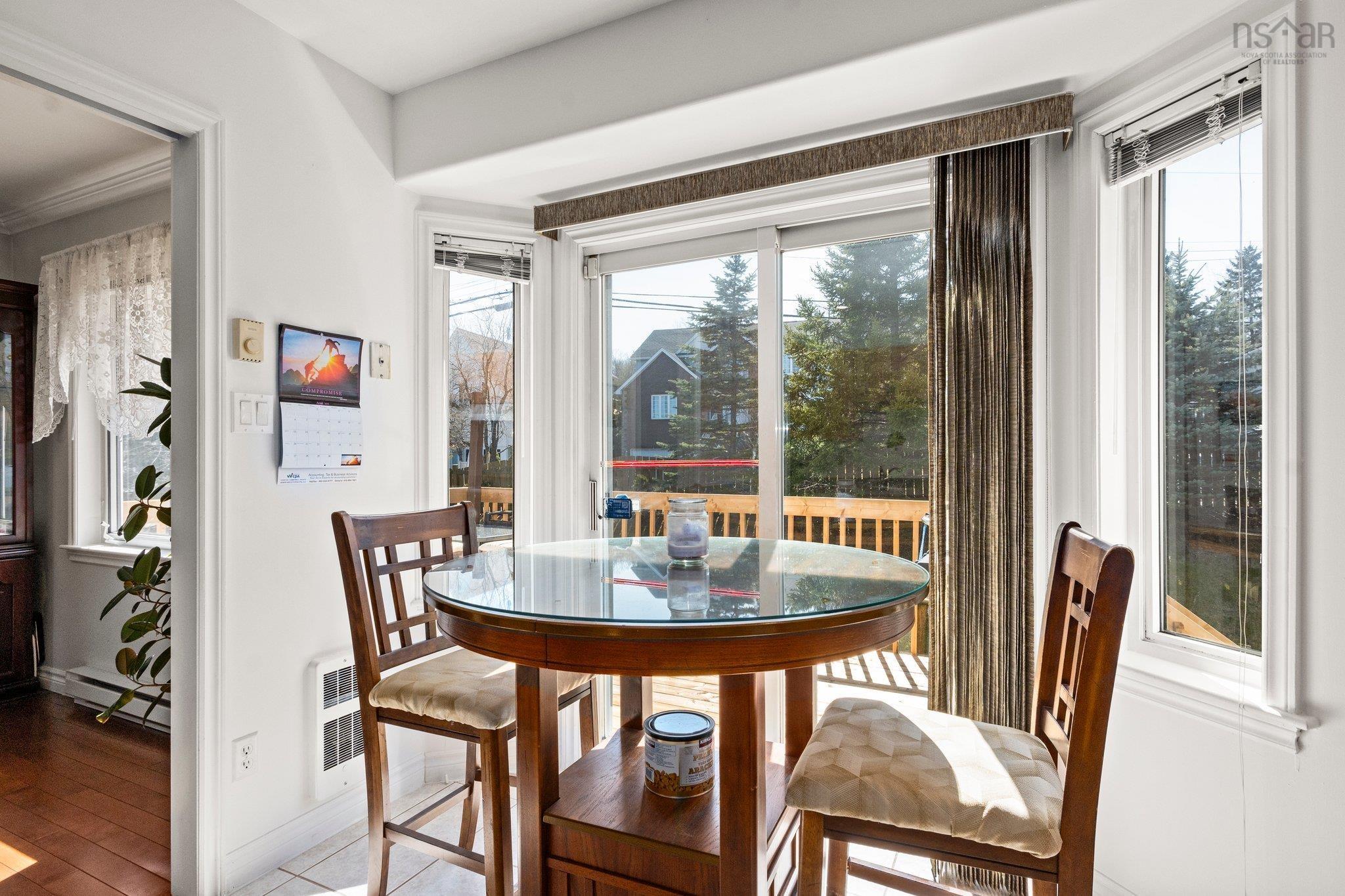 $621,000.00: 16 Parkview Lane, Dartmouth