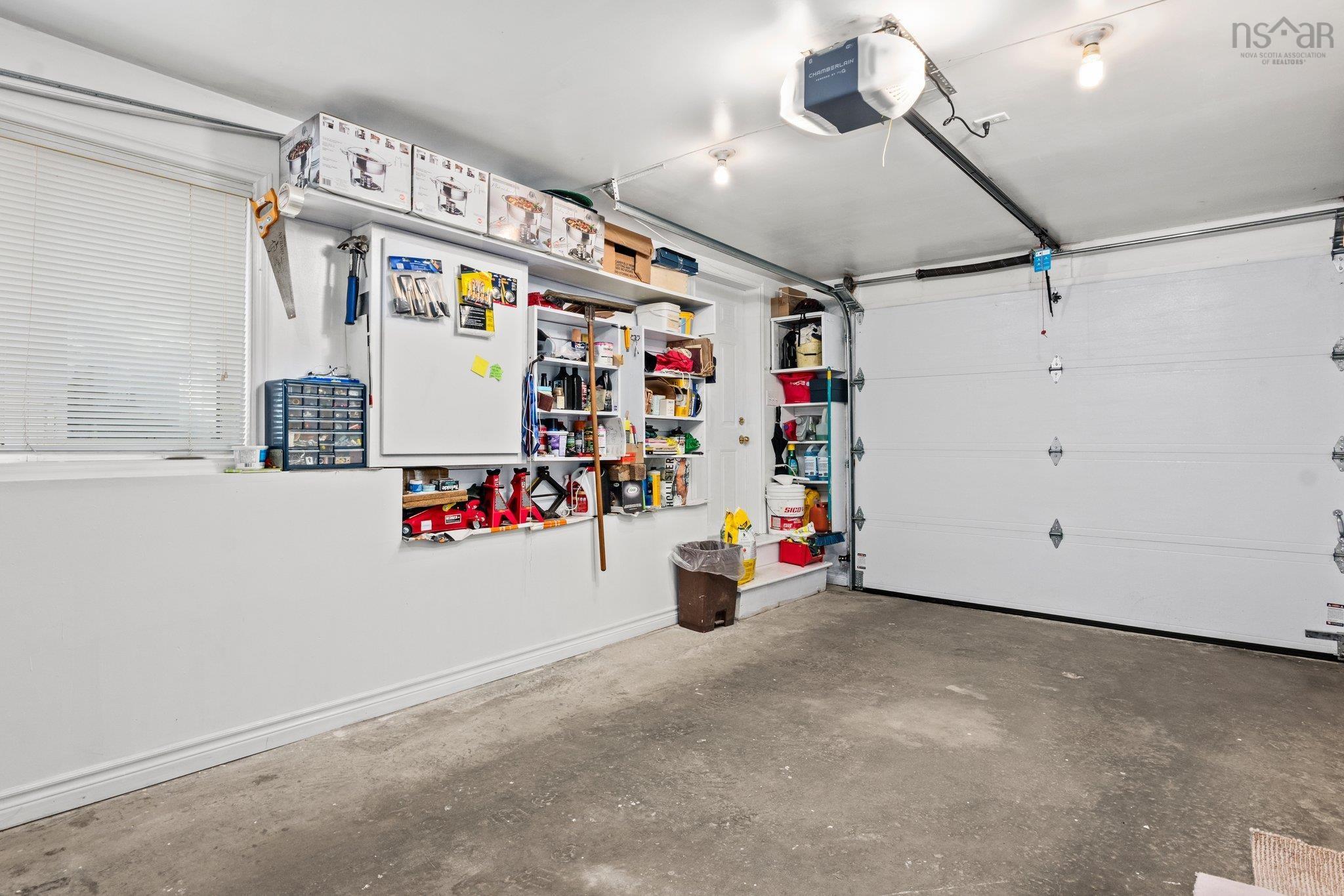 $621,000.00: 16 Parkview Lane, Dartmouth