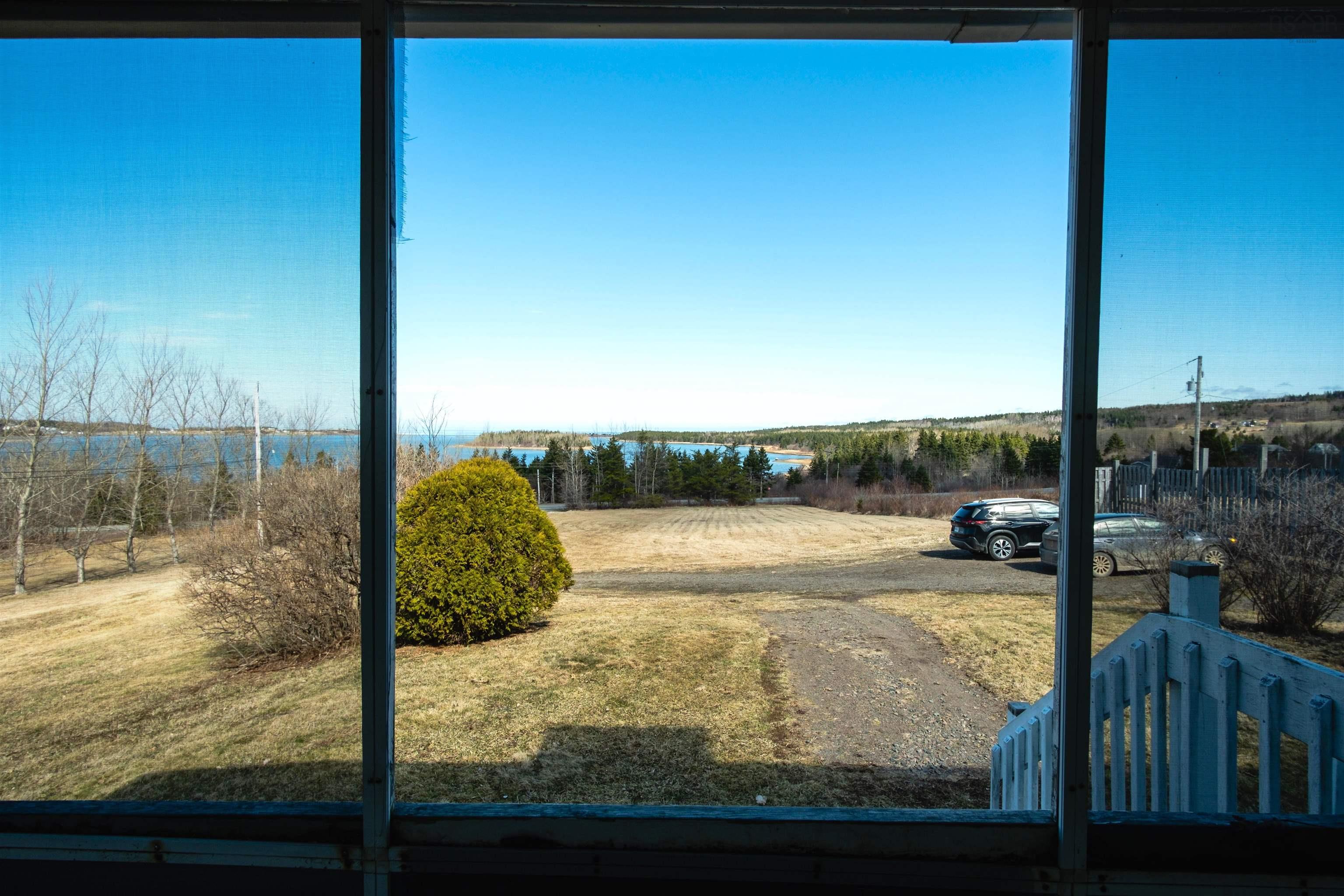 $299,000.00: 12892 Highway 4, Havre Boucher