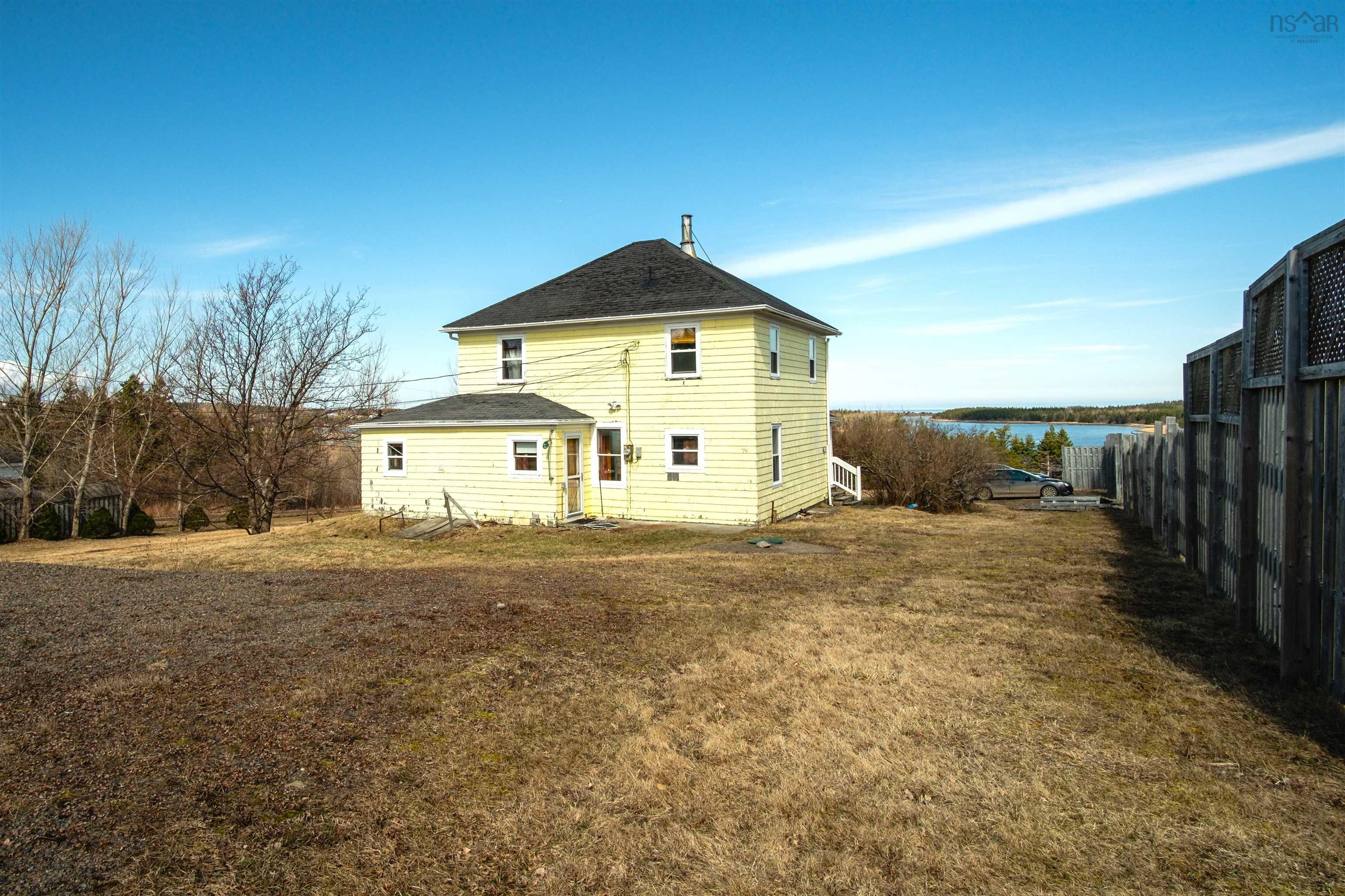 $299,000.00: 12892 Highway 4, Havre Boucher