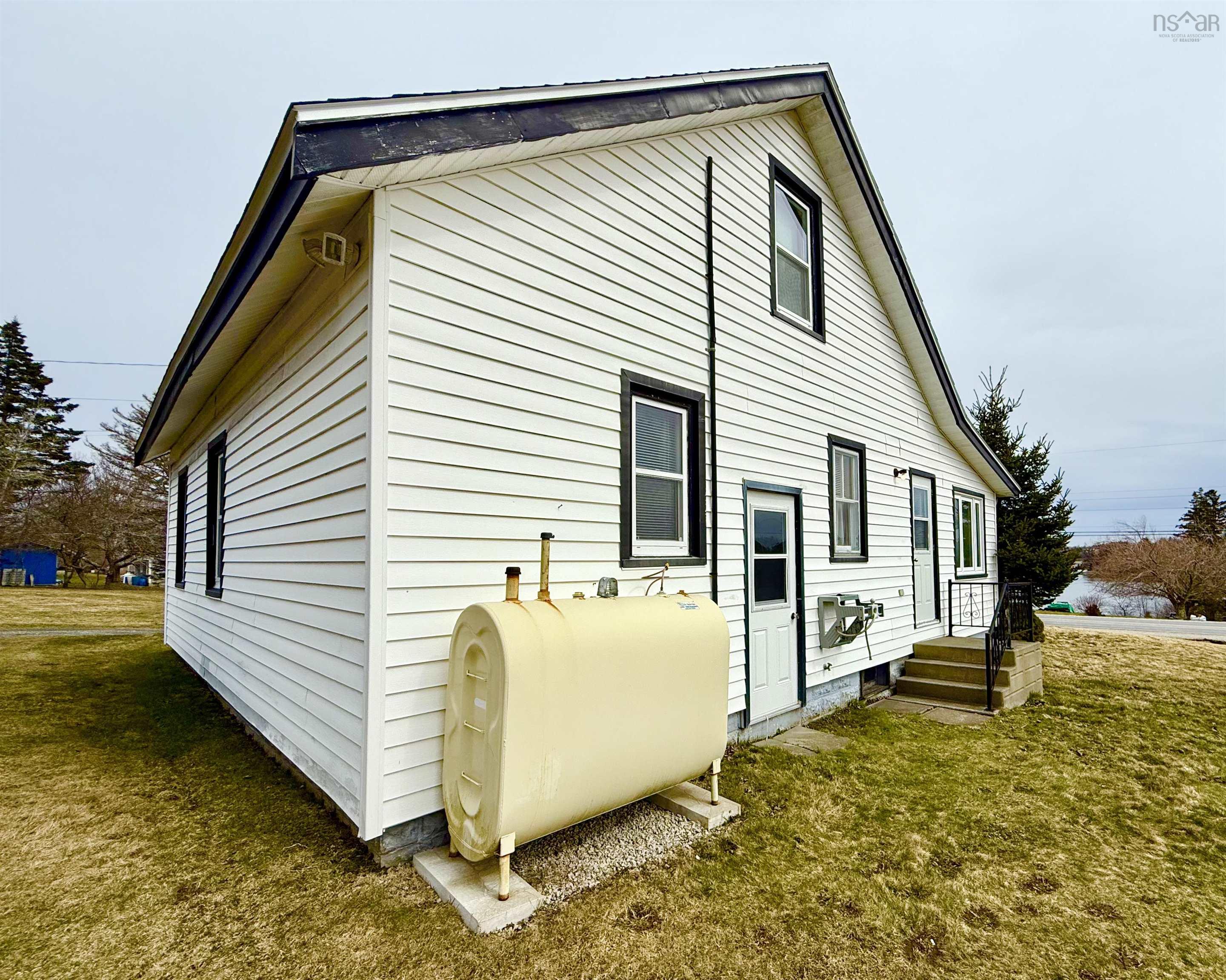 $169,900.00: 1473 Highway 308 Highway, Surette