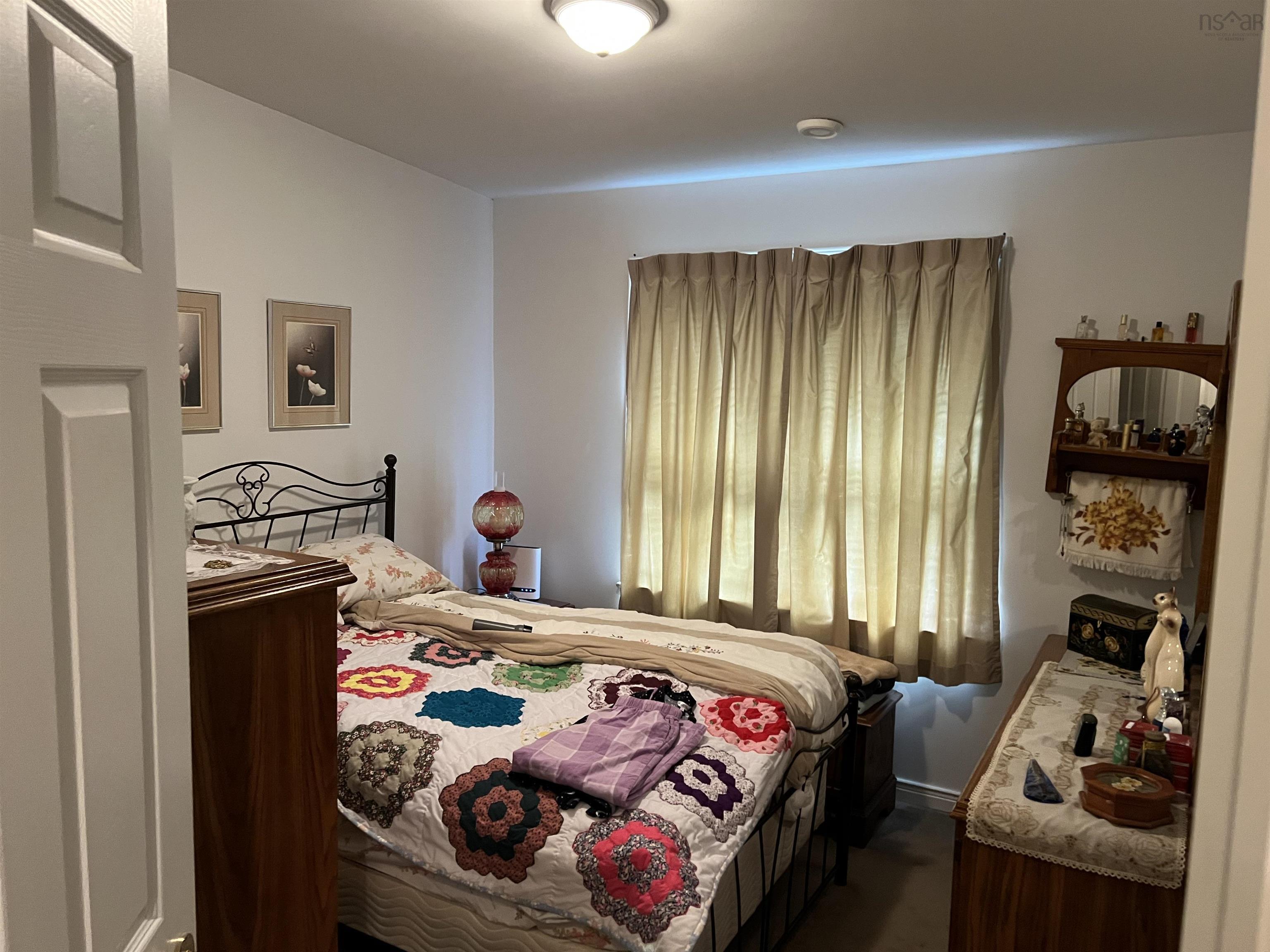 $475,000.00: 307 Marshall Street, Middleton