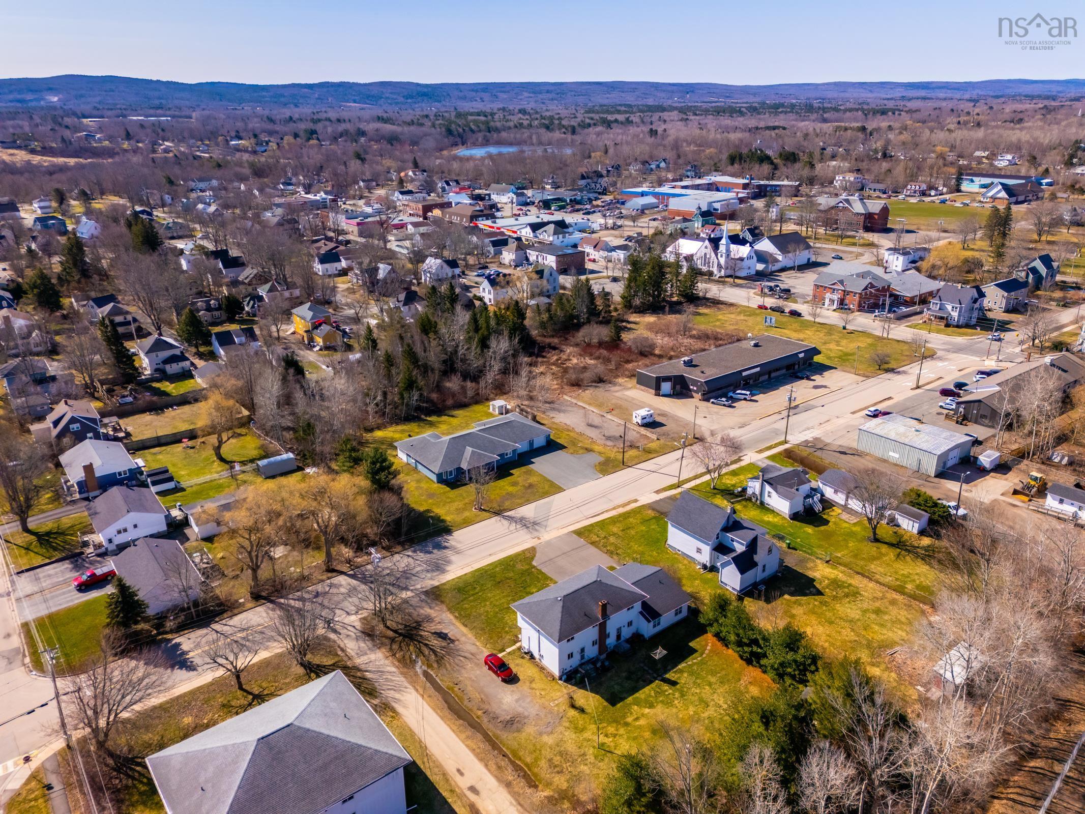 $475,000.00: 307 Marshall Street, Middleton